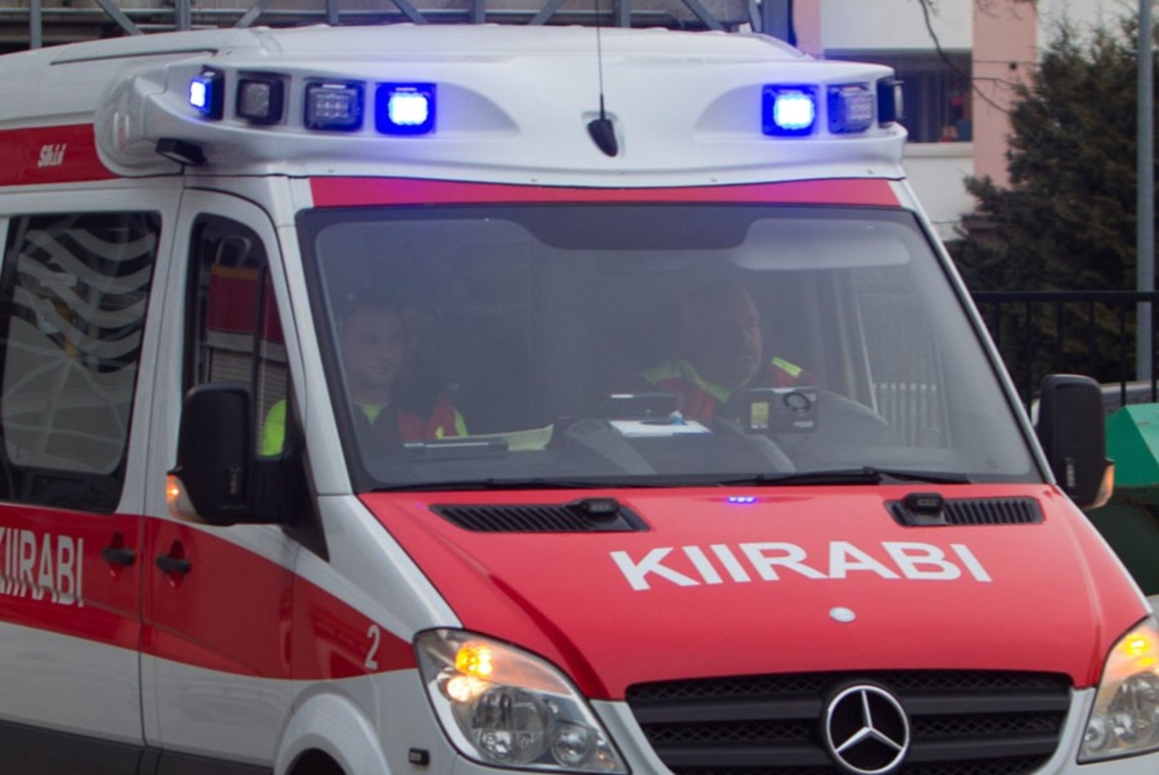 Tallinna-Narva maanteel sai neli inimest avariis viga