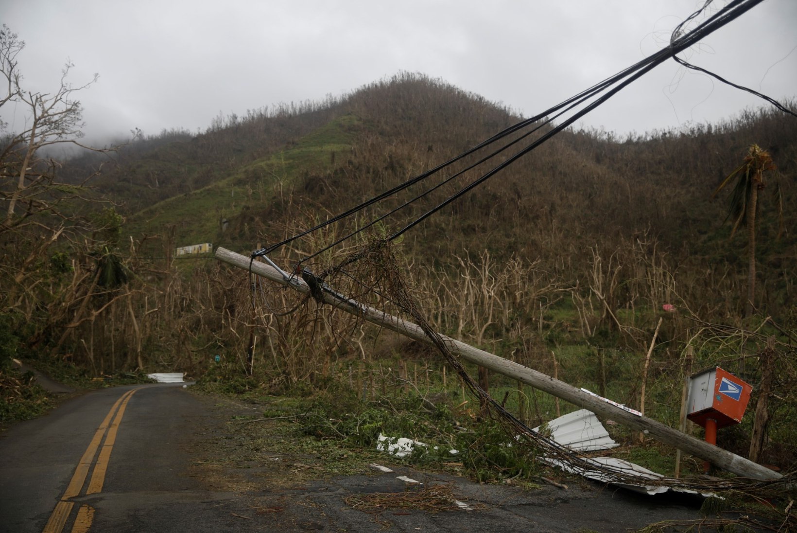 FOTOD | Puerto Ricos evakueertiti ohtlikuks muutunud tammi eest 70 000 inimest