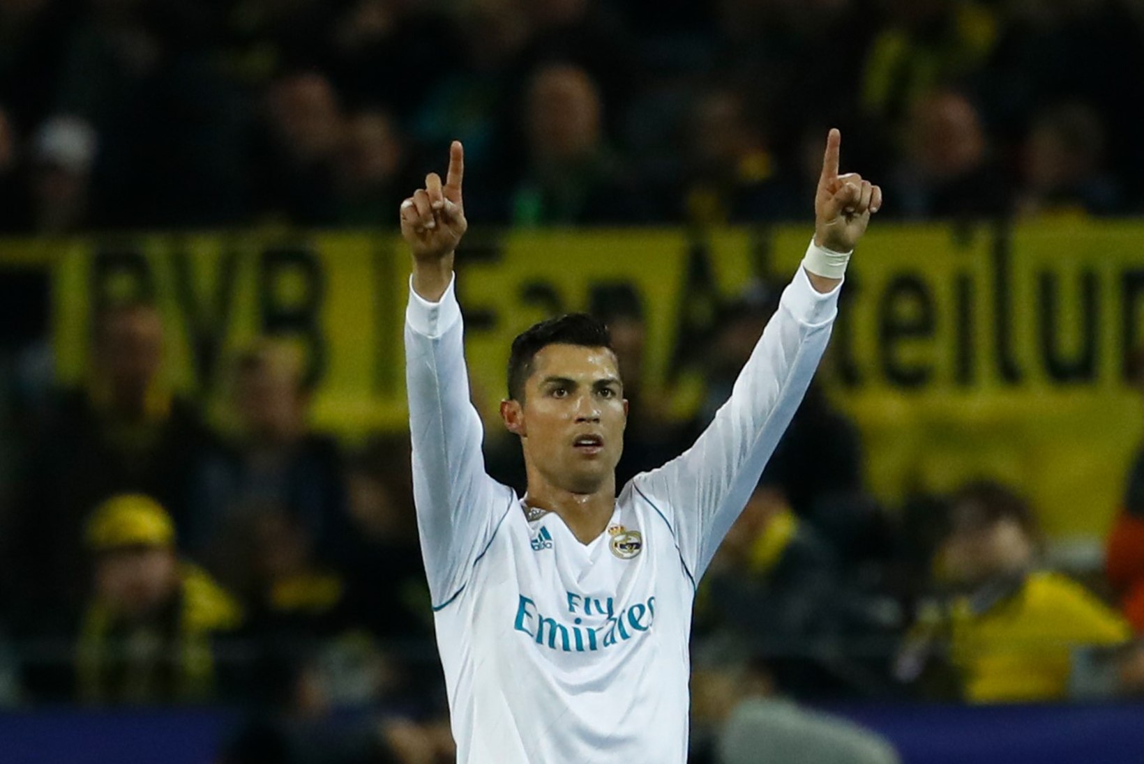 VIDEO | Cristiano Ronaldo tähistas juubelimängu väravaga ja aitas Reali võiduni