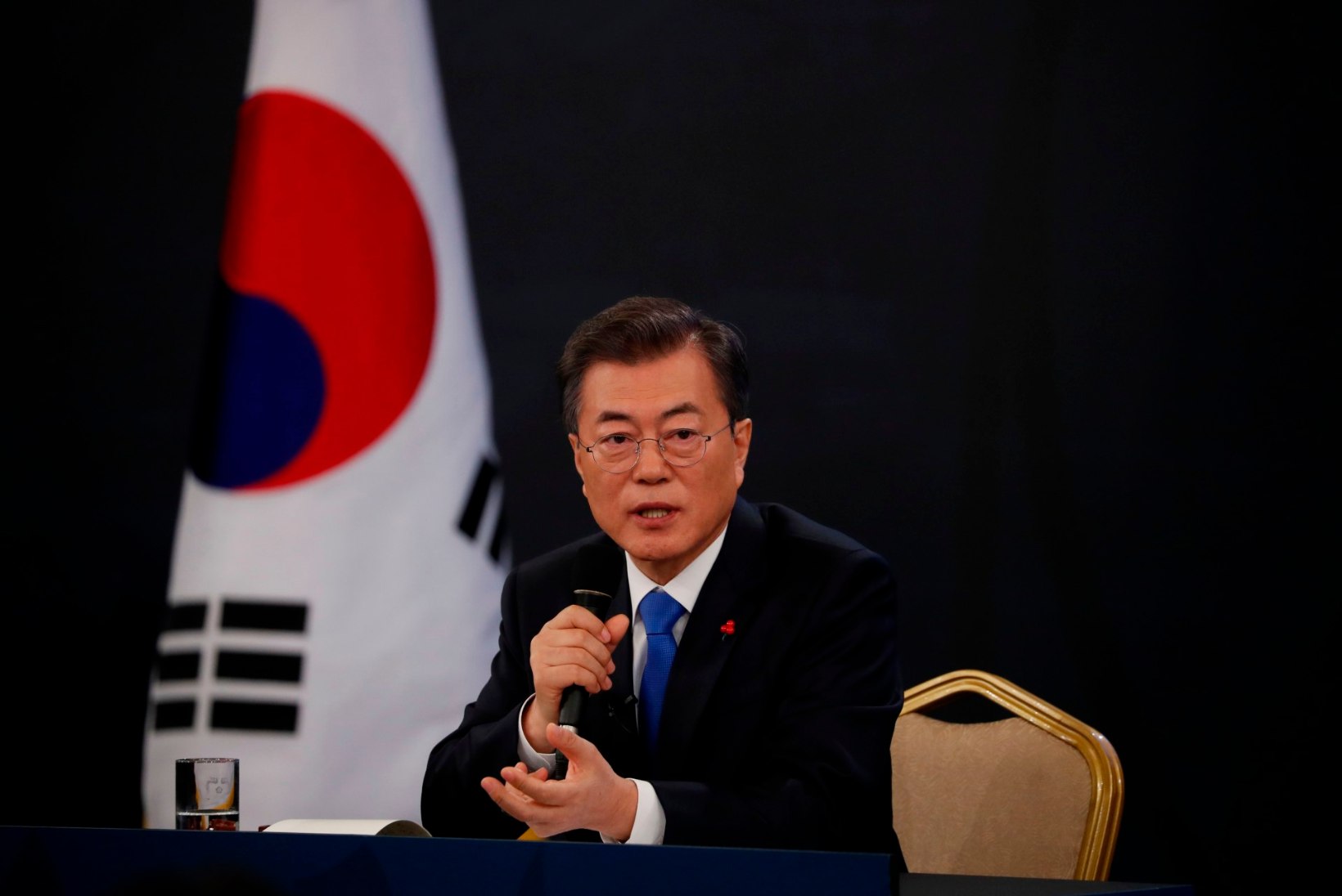 Lõuna-Korea kinnitas: Põhja-Koreaga tuleb ühine hokivõistkond, avatseremoonial marsitakse koos