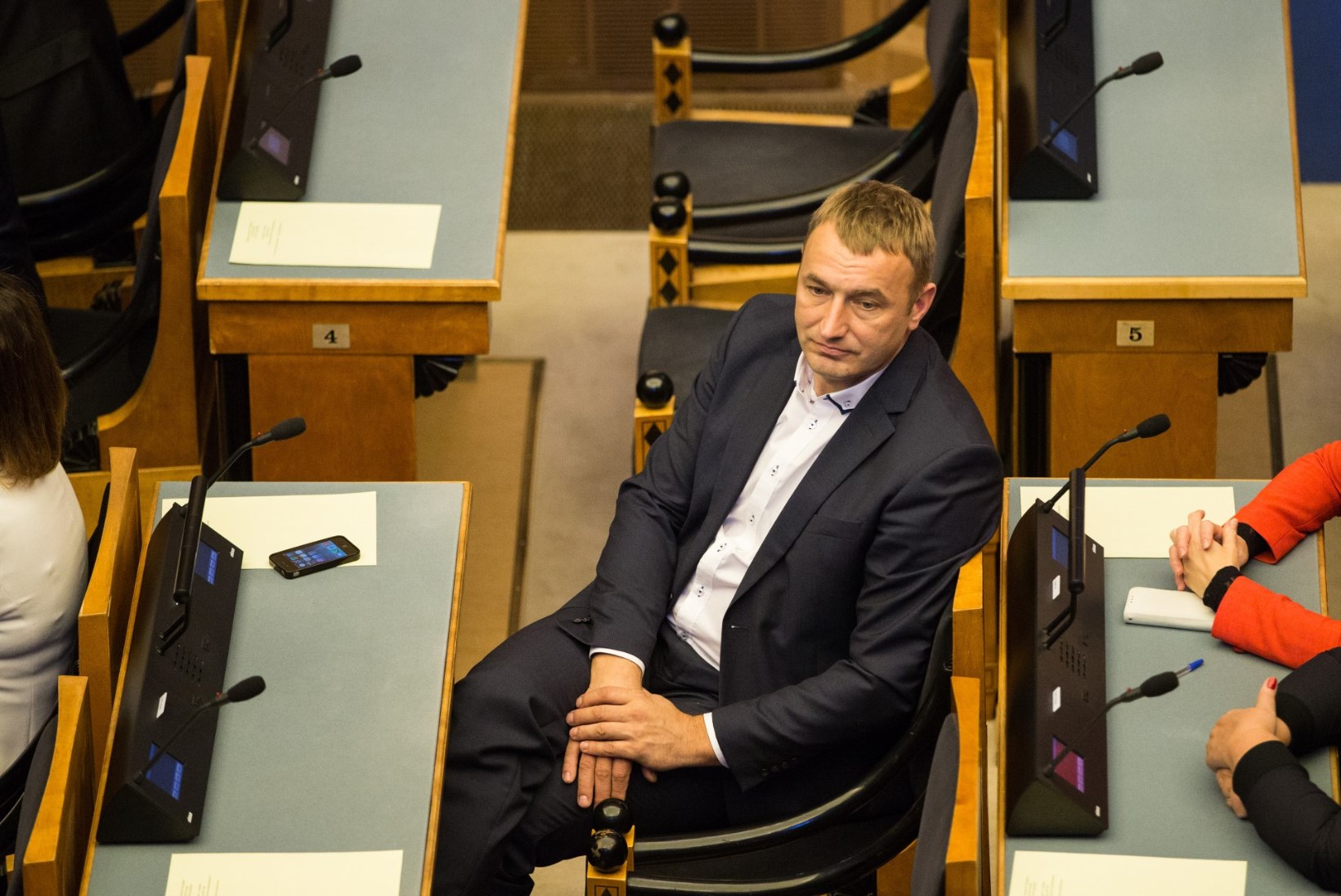 Sotsid: minister Urmas Reinsalu tagasiastumine pole päevakorras