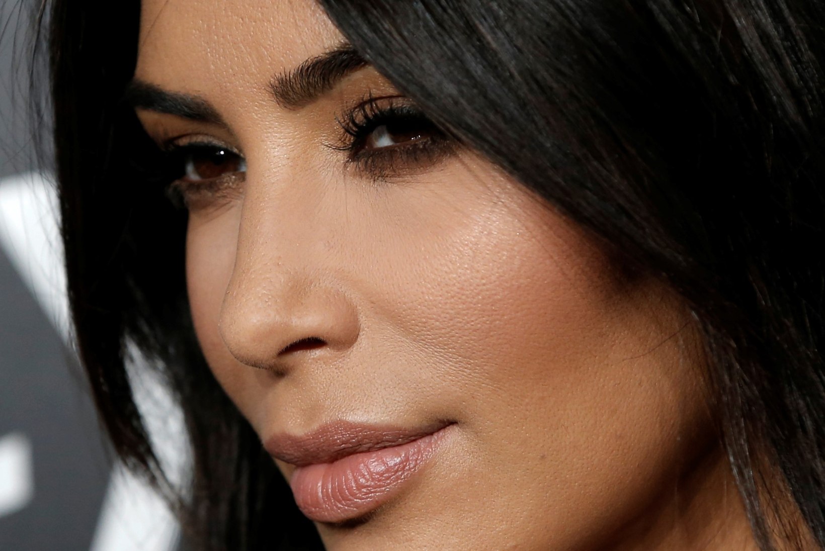 FOTOD | LASE SILMAL PUHATA: Kim Kardashian West'i 10 vallatuimat Instagrami klõpsu