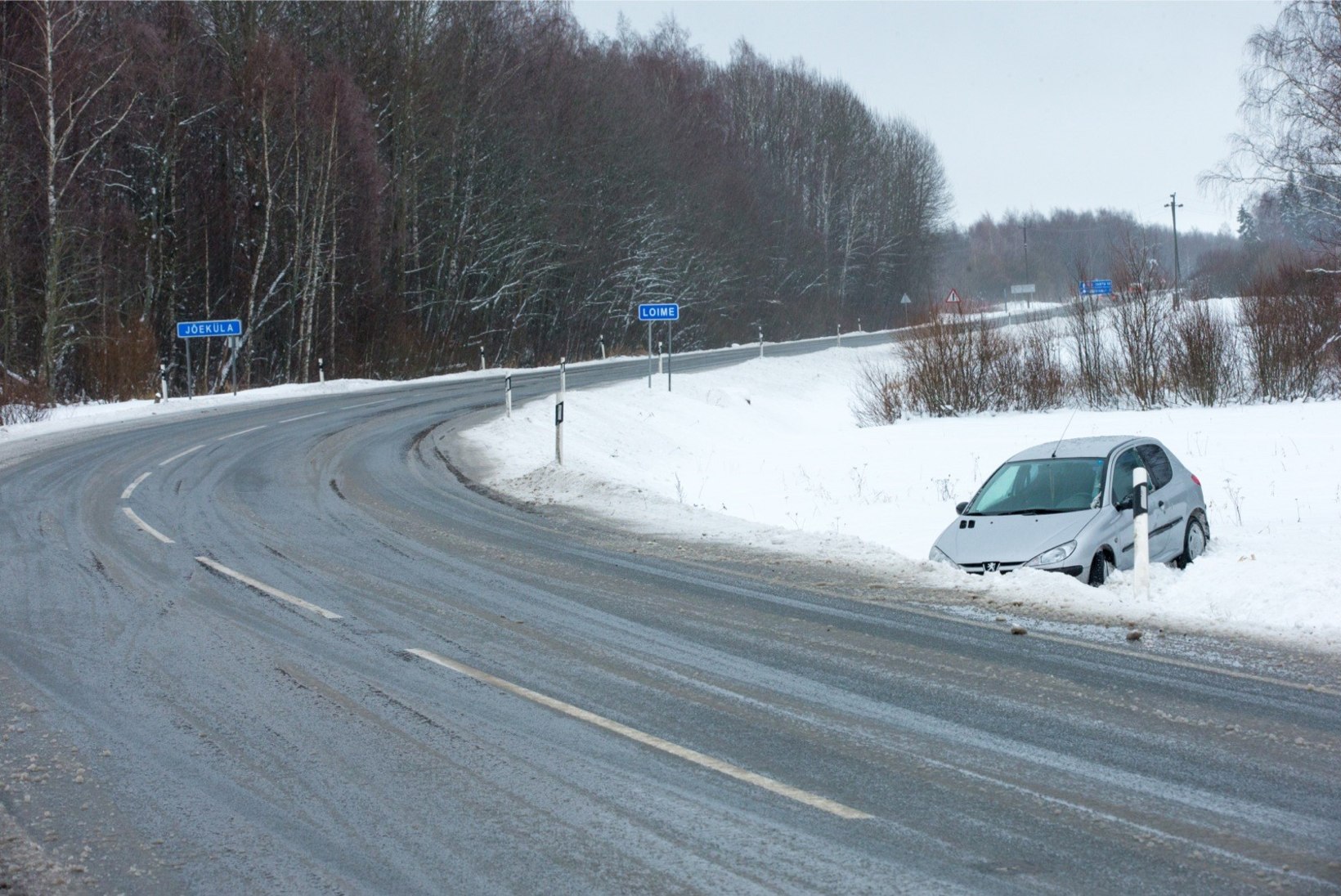 ILMAPROGNOOS: värske lumi toob teedele libeduse