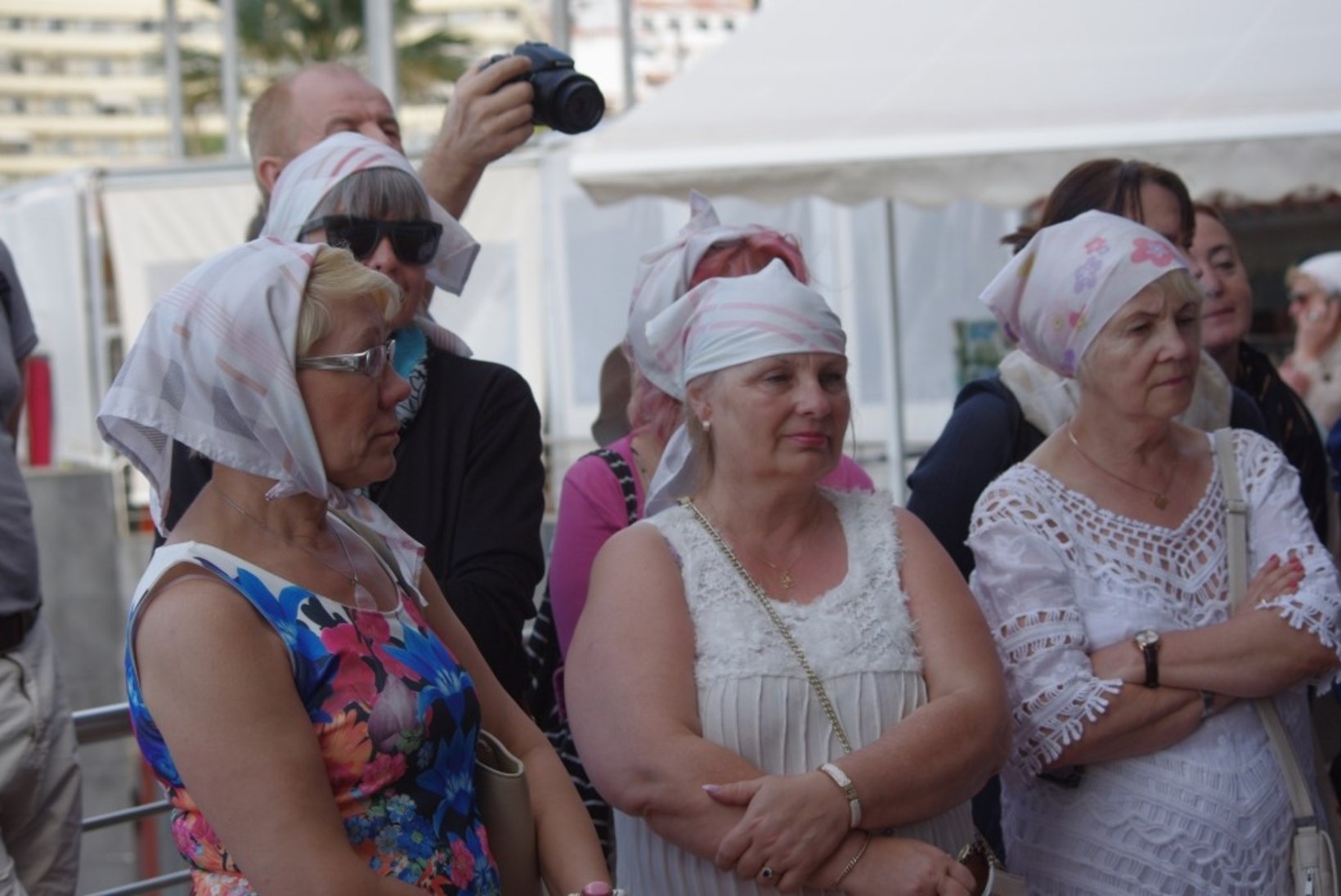 GALERII | Vaata kuidas meie tuntuim naisnaivist Ave Nahkur Tenerifel oma sünnipäeva tähistas!