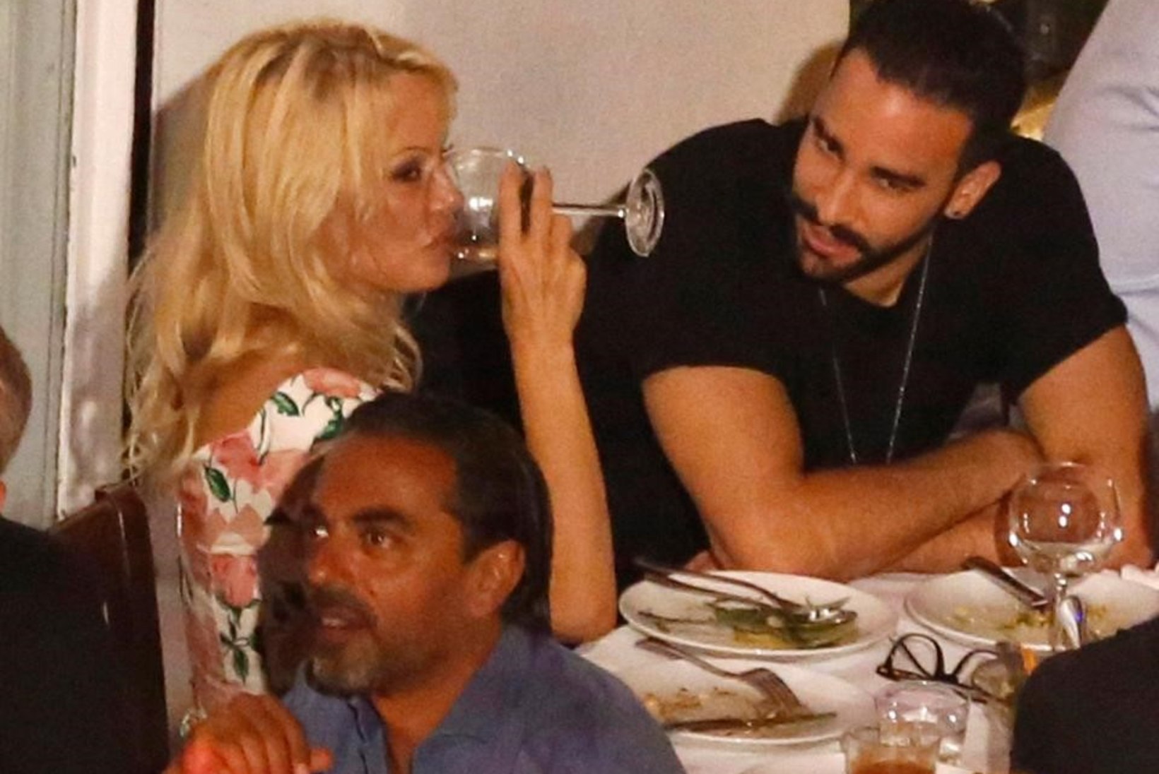 Prantsusmaa vutikoondislase magusaim skoorimine: mees võttis rajalt maha megapommidega Pamela Andersoni