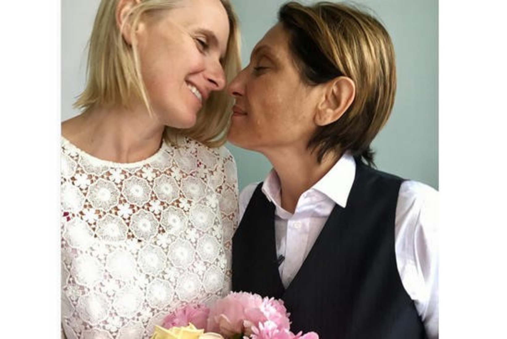 Vähk murdis menuraamatu „Söö, palveta, armasta" autori lesbikallima