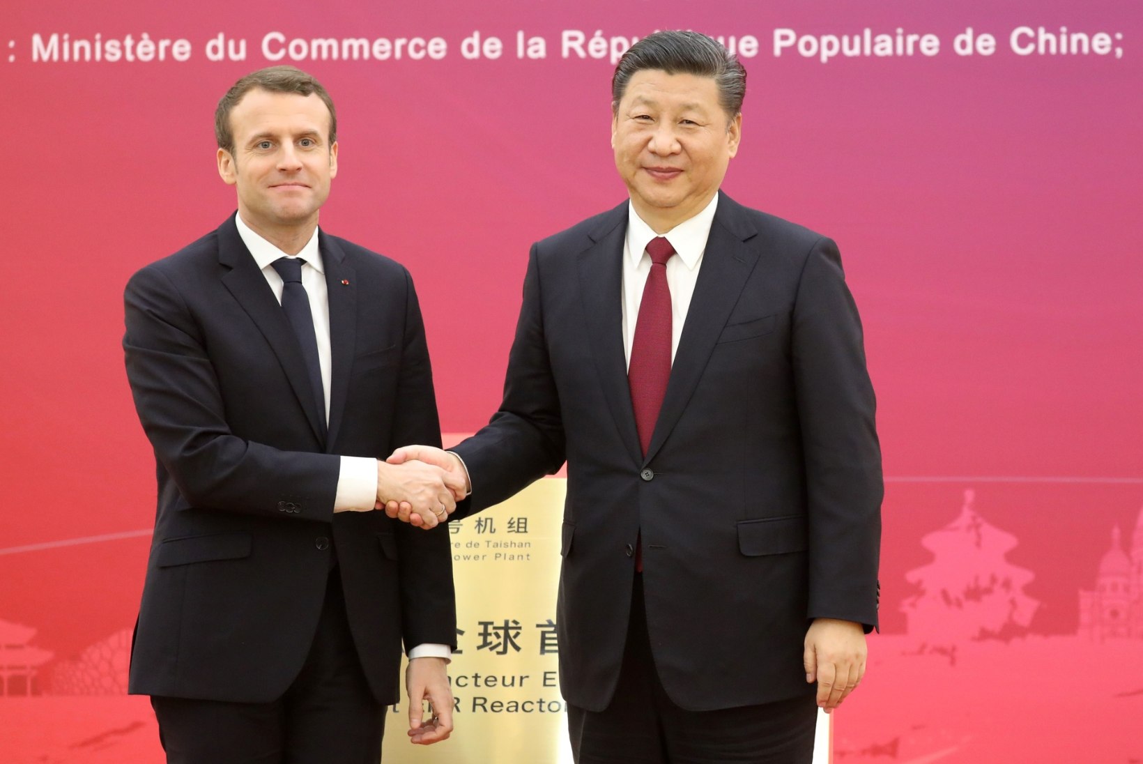 HOBUSEDIPLOMAATIA: Prantsusmaa president kinkis Hiina kolleegile hobuse