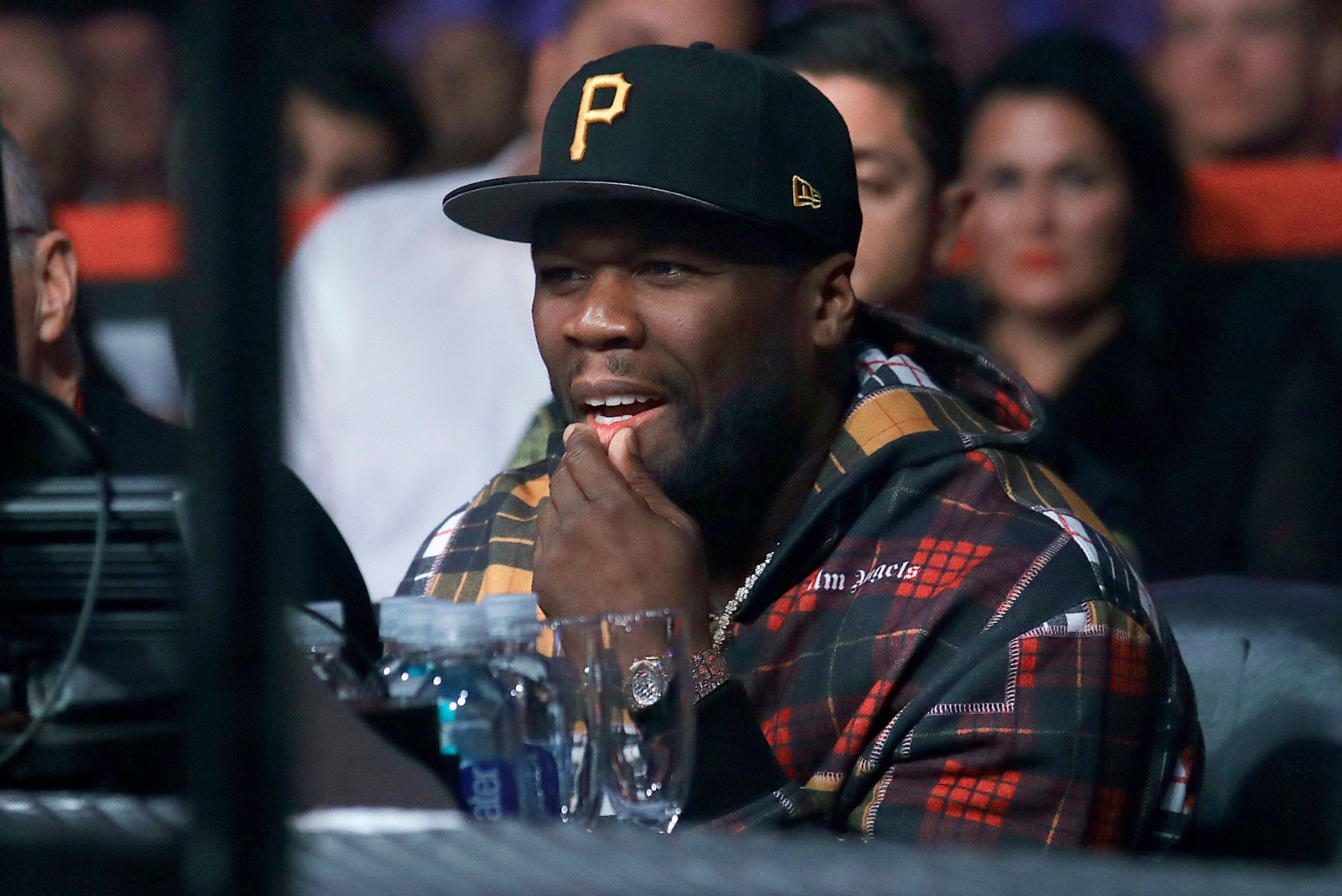 Räppar 50 Cent pakub Nurmagomedovile 2 miljonit dollarit sularaha