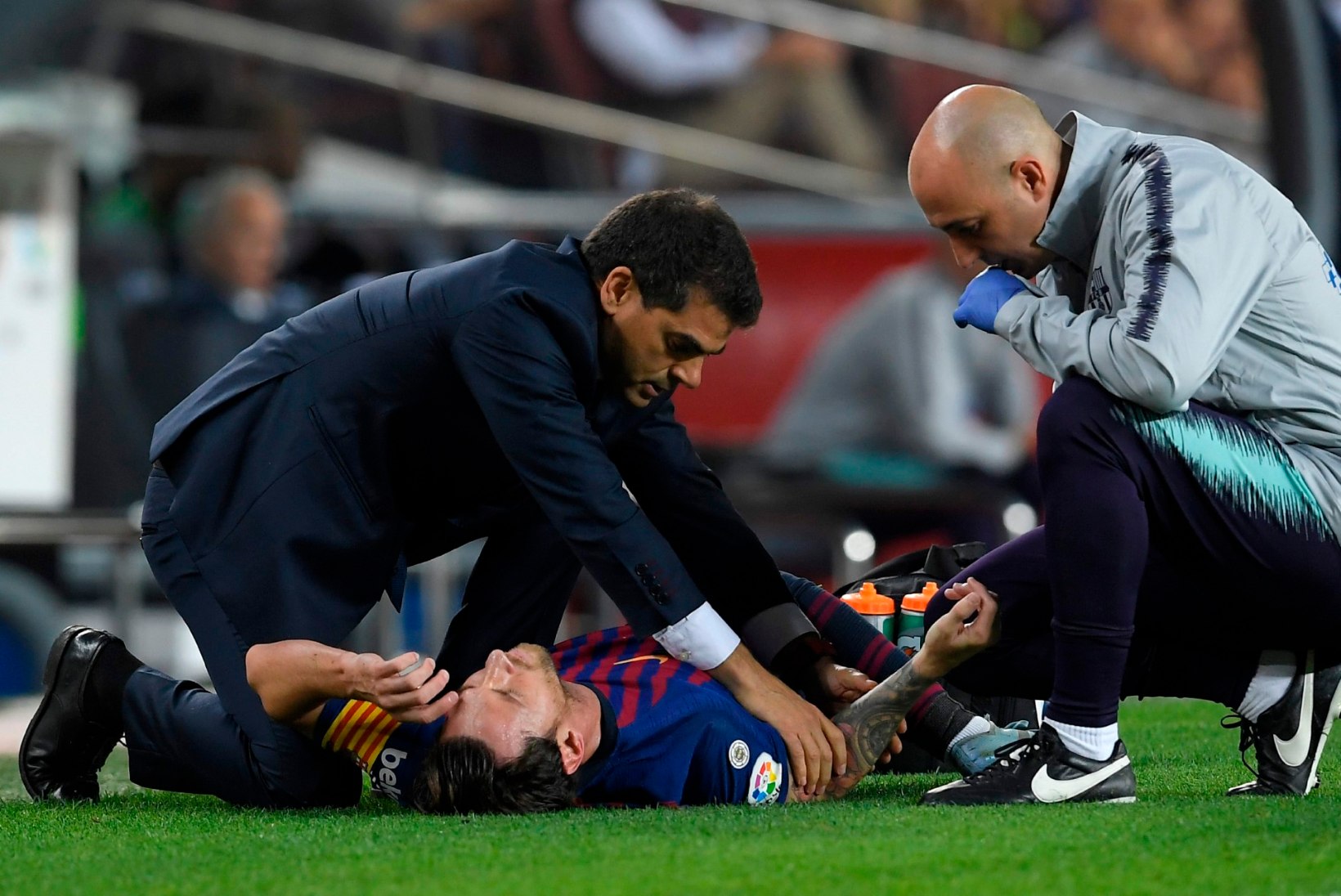 VIDEO | Messi sai El Clasico eel vigastada