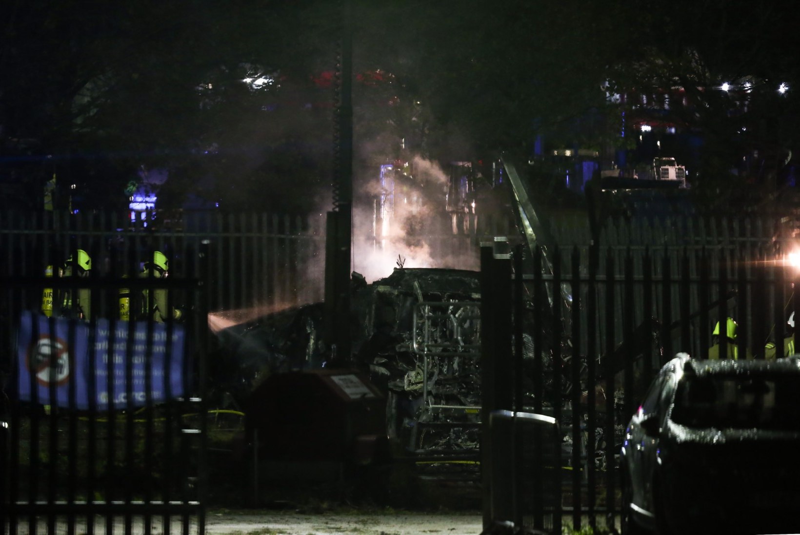 Inglismaa meedia: Leicester City omanik oli õnnetuse ajal helikopteris, pardal oli veel neli inimest