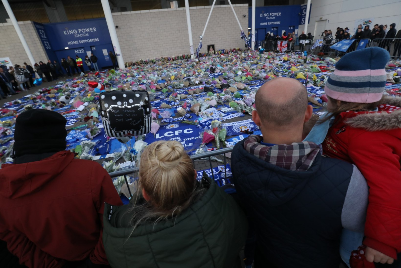 Ametlik kinnitus: Leicester City omanik suri kopteriõnnetuses 