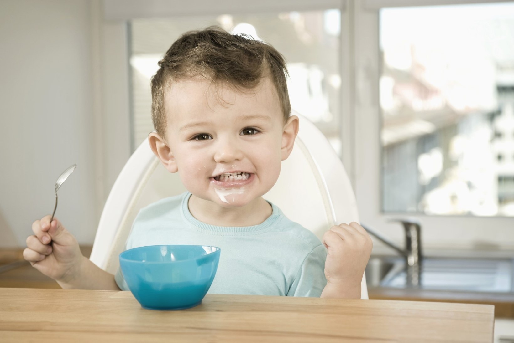 LASTEARST SELGITAB: mis juhtub, kui laps ei saa piisavalt kaltsiumit ja D-vitamiini?