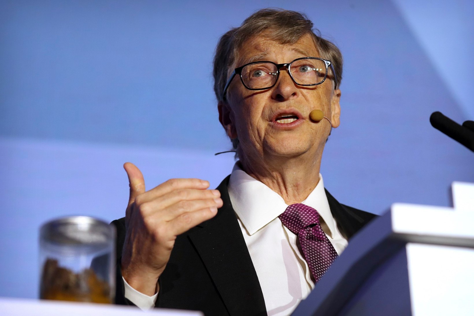 VÕEH! Bill Gates näitas Pekingis rahvale s***a purgis