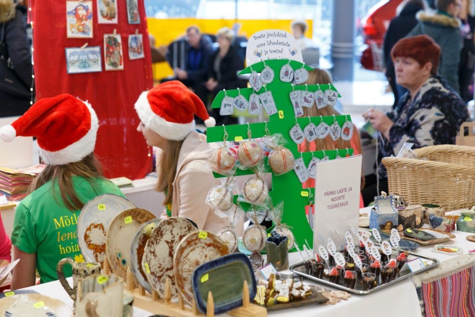 Liis Lemsalu üleskutse: osta sel aastal jõulukingid lastekodulastelt