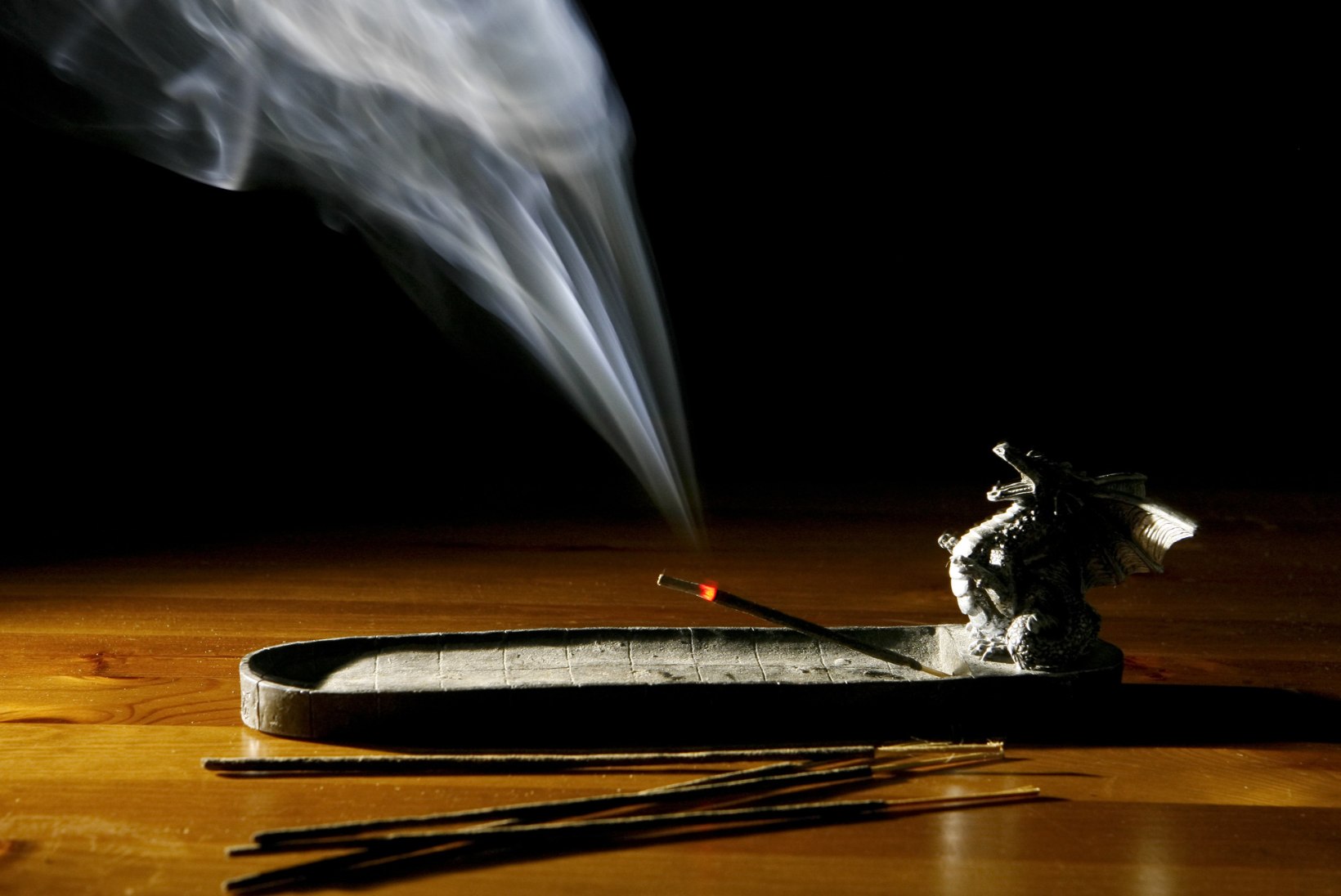 SOOME ARST: küünalde põletamine kahjustab tervist