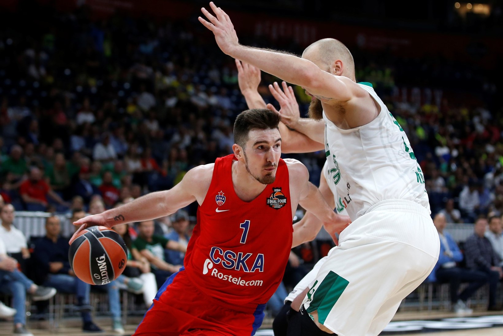 Ülitäpse käega Euroopa korvpalliäss teeb NBA staaridele silmad ette