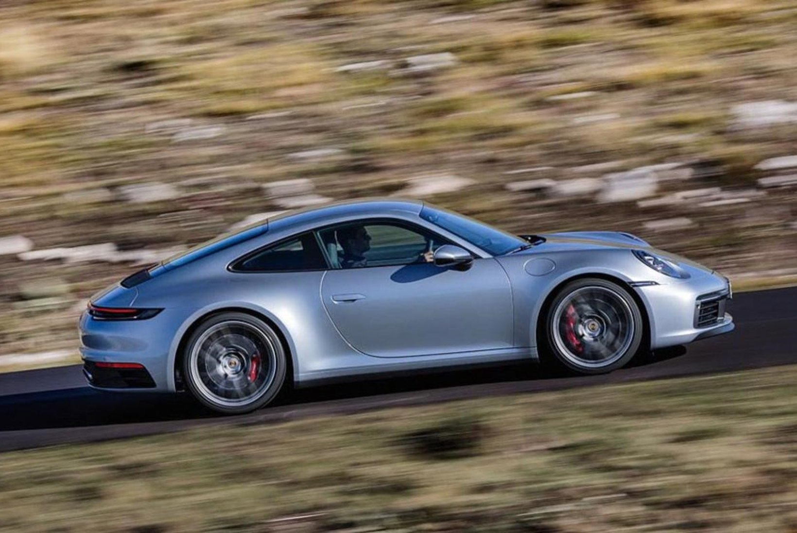 Lähivaates kaheksanda põlvkonna Porsche 911 – klassikat aeg ei murra!