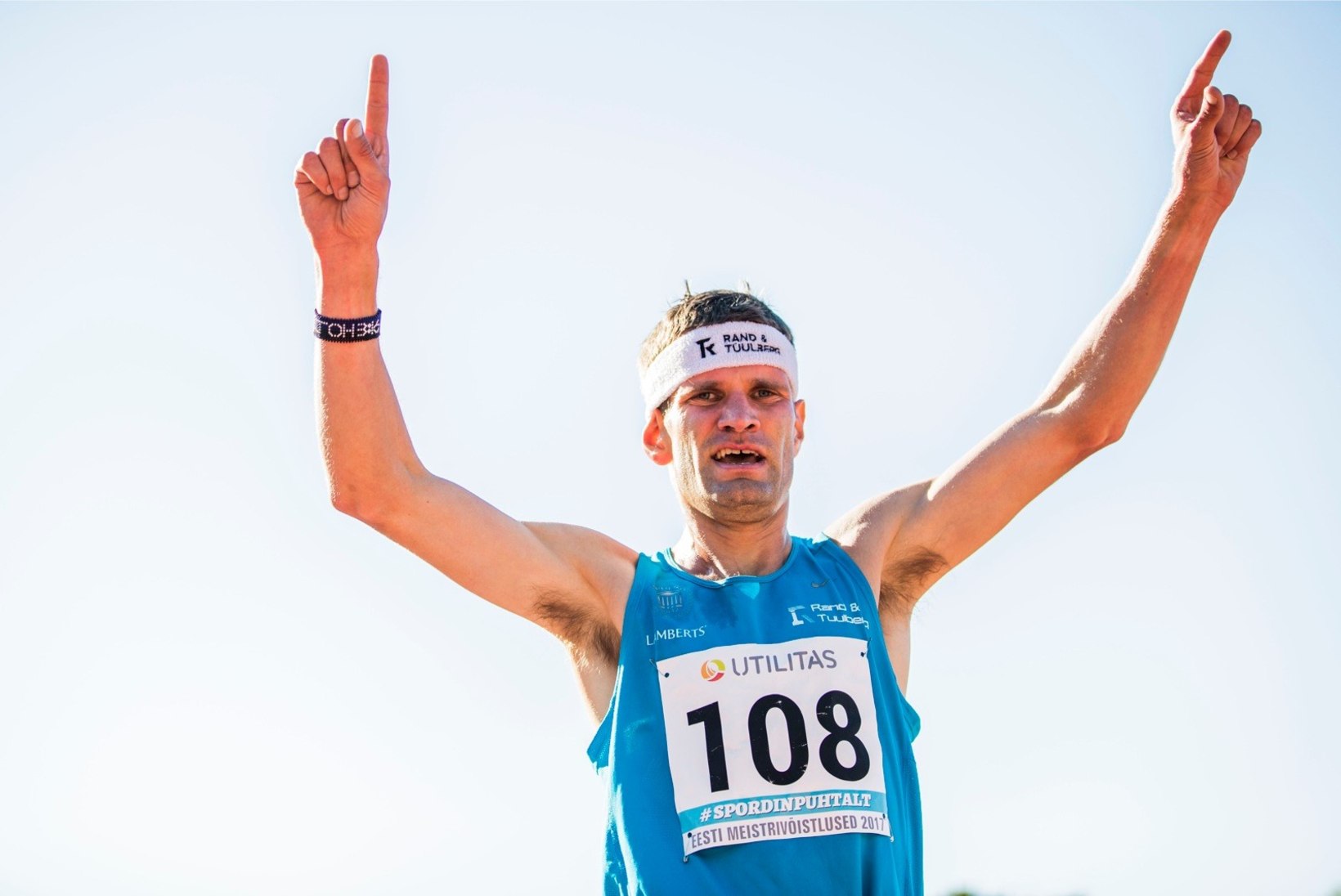 SUPER! Uued salarelvad aitasid Tiidrek Nurmel triumfeerida Birminghami maratonil