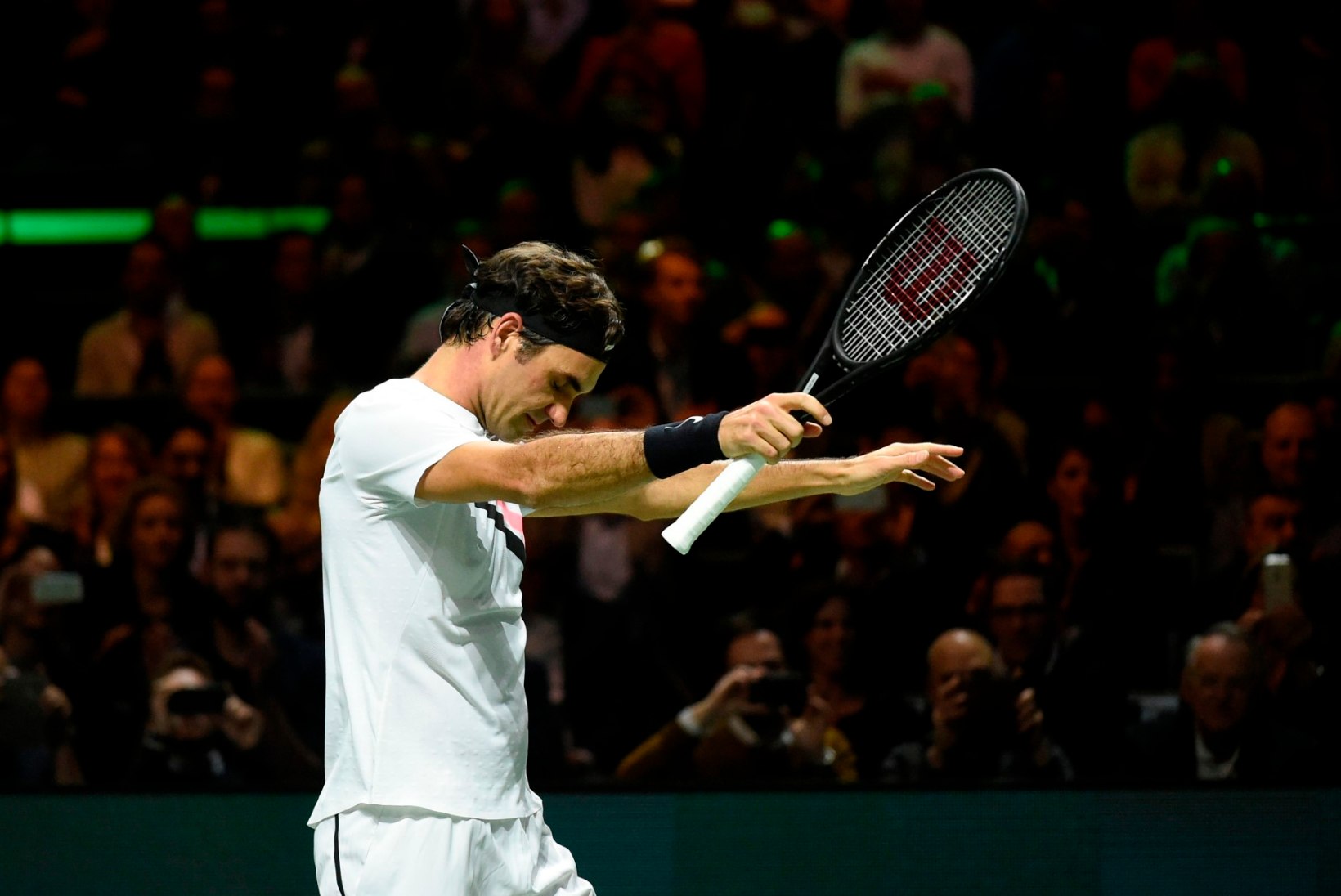 HIILGAV! Vanameister Roger Federerist saab läbi aegade eakaim tennise esinumber
