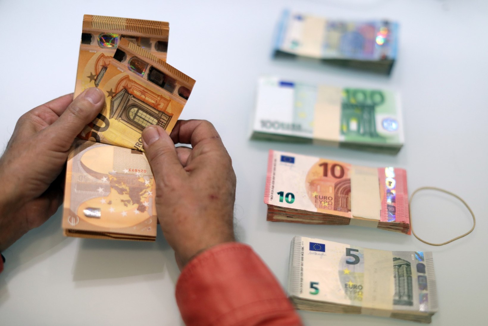 Peale aktsiiside põrutas valitsus 35 miljonit eurot mööda ka firmade tulumaksuga