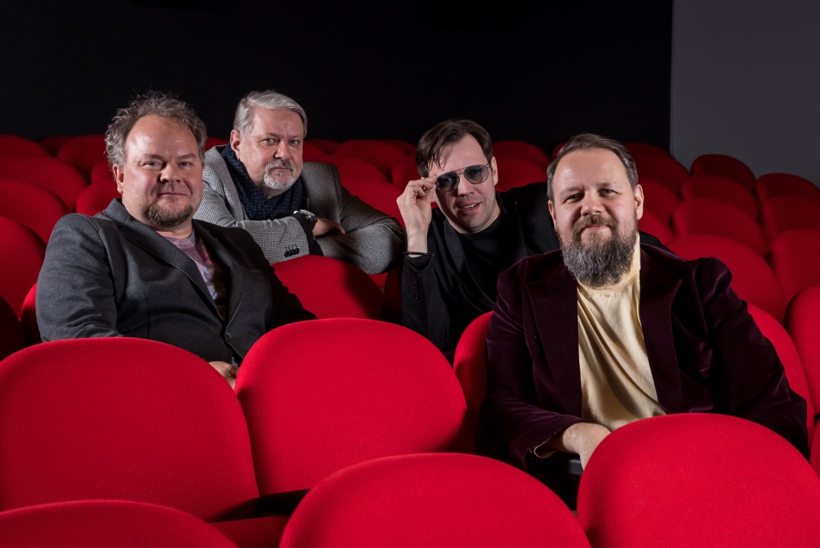 Eesti publiku südamed võitnud „Klassikokkutuleku“ teine osa jõuab ka põhjanaabrite kinodesse