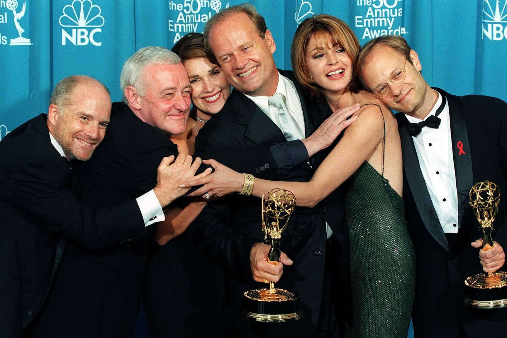 Suri USA menusarja „Frasier“ näitleja John Mahoney