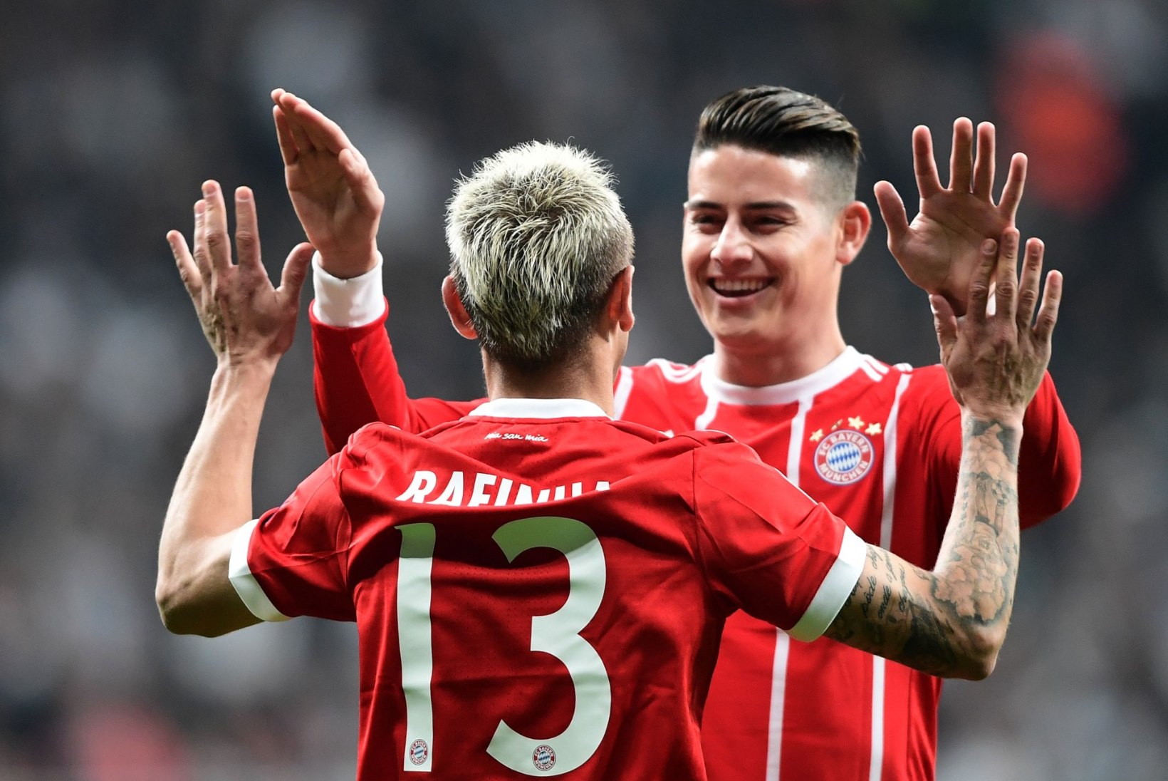 GALERII | Bayern murdis probleemideta veerandfinaali