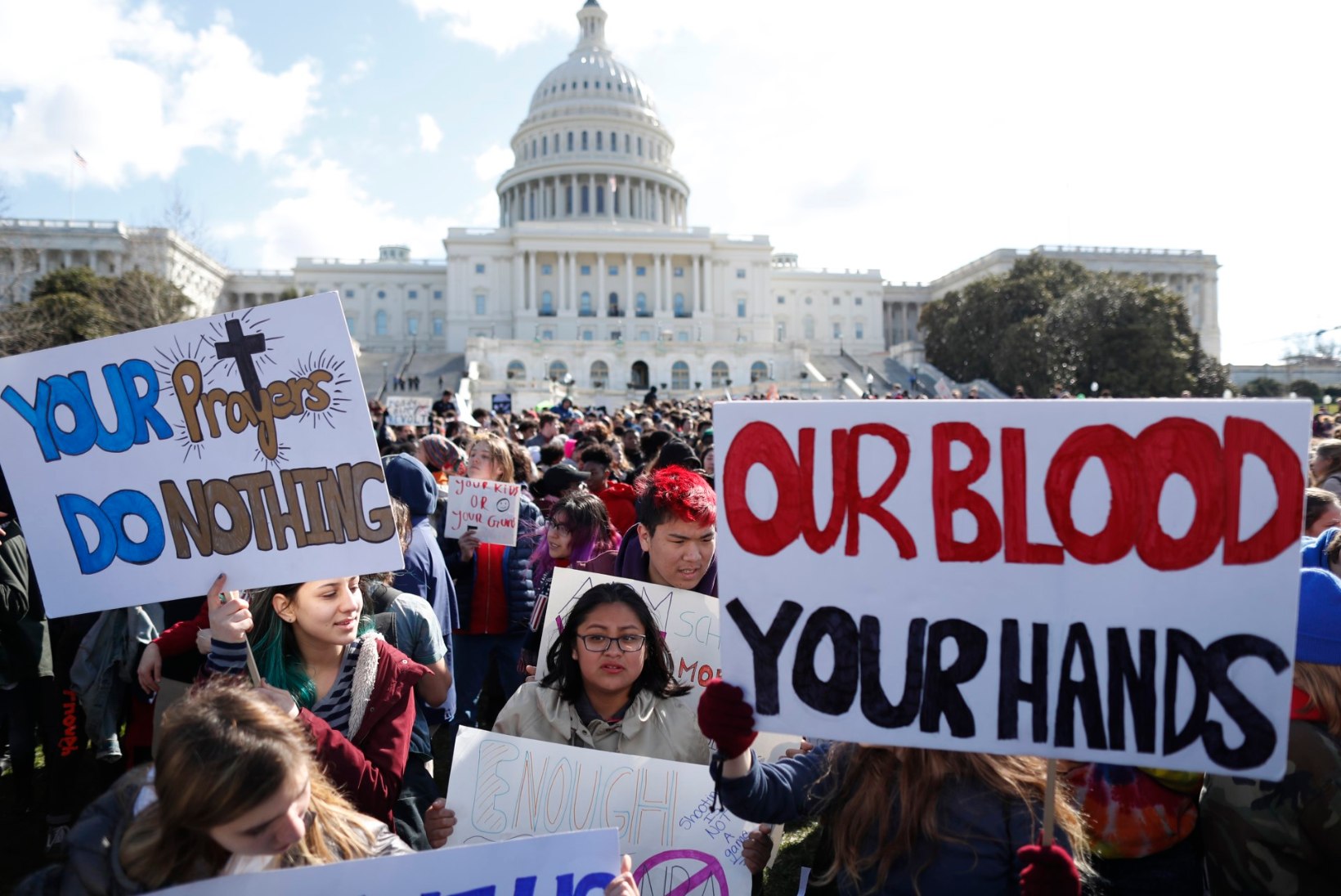 FOTOD JA VIDEO | USA kooliõpilased alustasid streiki