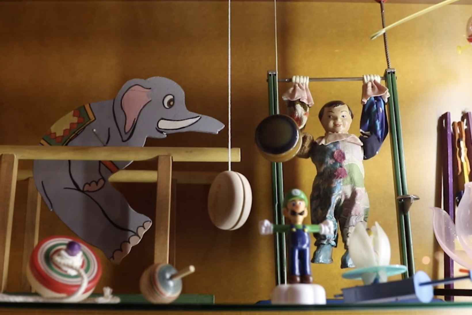 VIDEO | Tuleb tuttav ette? Mänguasjamuuseum näitab üleskeeratavaid mänguasju