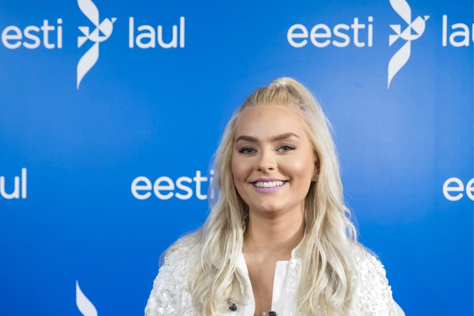 SUUR KÜSITLUS | Eesti staarid on rääkinud: Eurovisionile peaks sõitma Elina Nechayeva
