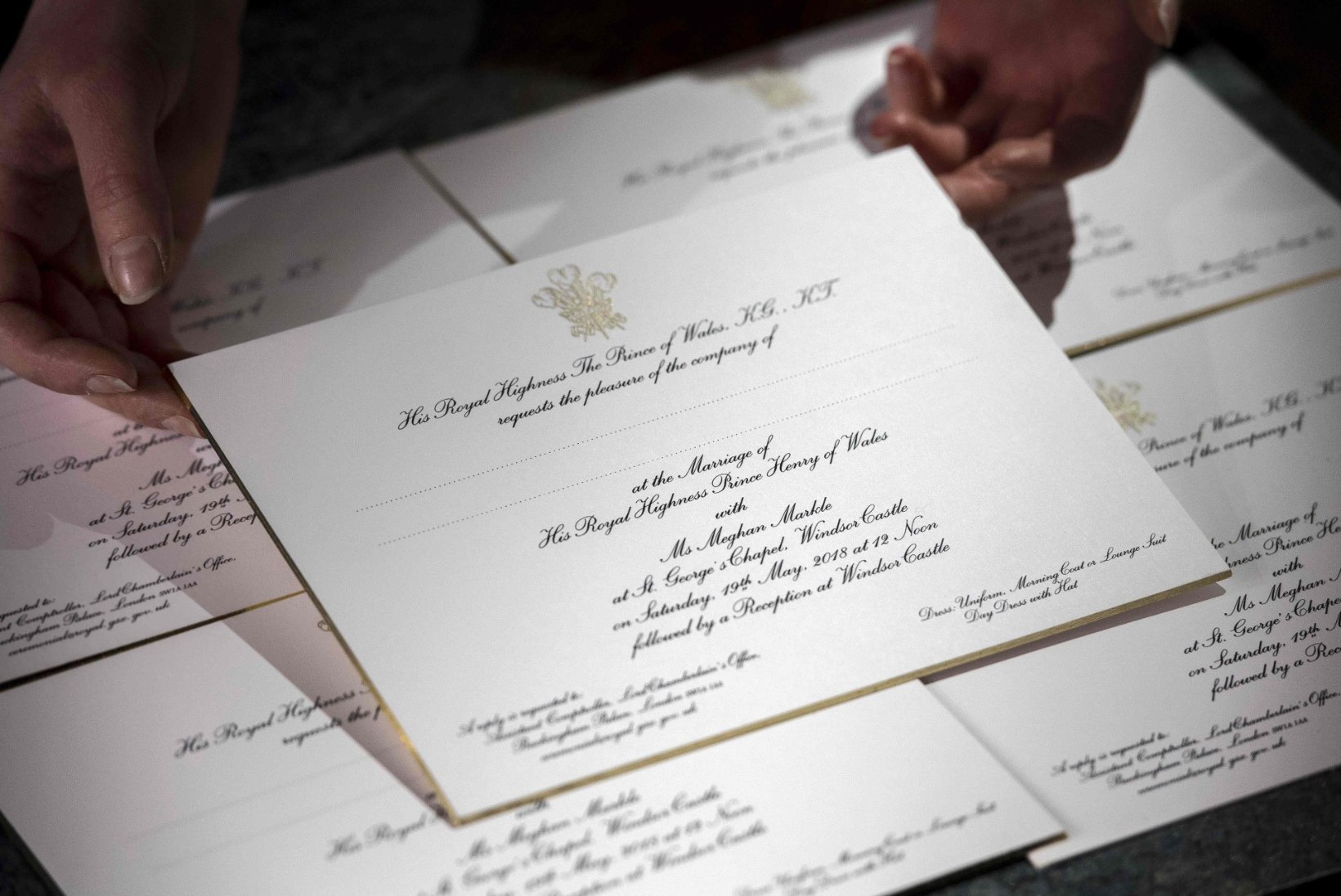 VIDEO JA FOTOD | Prints Harry ja Meghan Markle saatsid 600 inimesele pulmakutsed