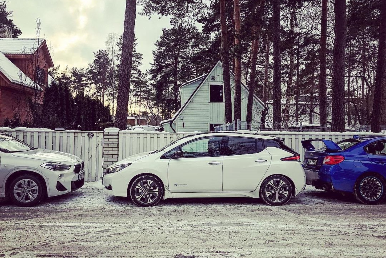 SUUR EKSPERIMENT: uue Nissan Leafi elektriautoga Tallinnast Genfi, autonäitusele – kas see on võimalik?