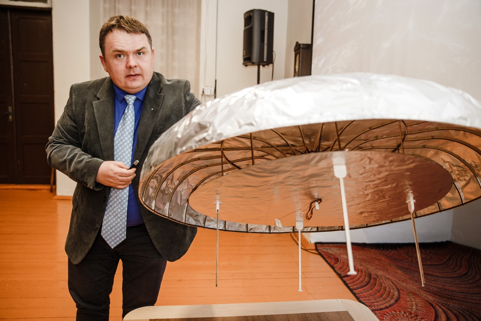 KOSMOSETEADLANE: ehitasin lendava taldriku – võimalik, et see töötab just nii nagu tulnukatel