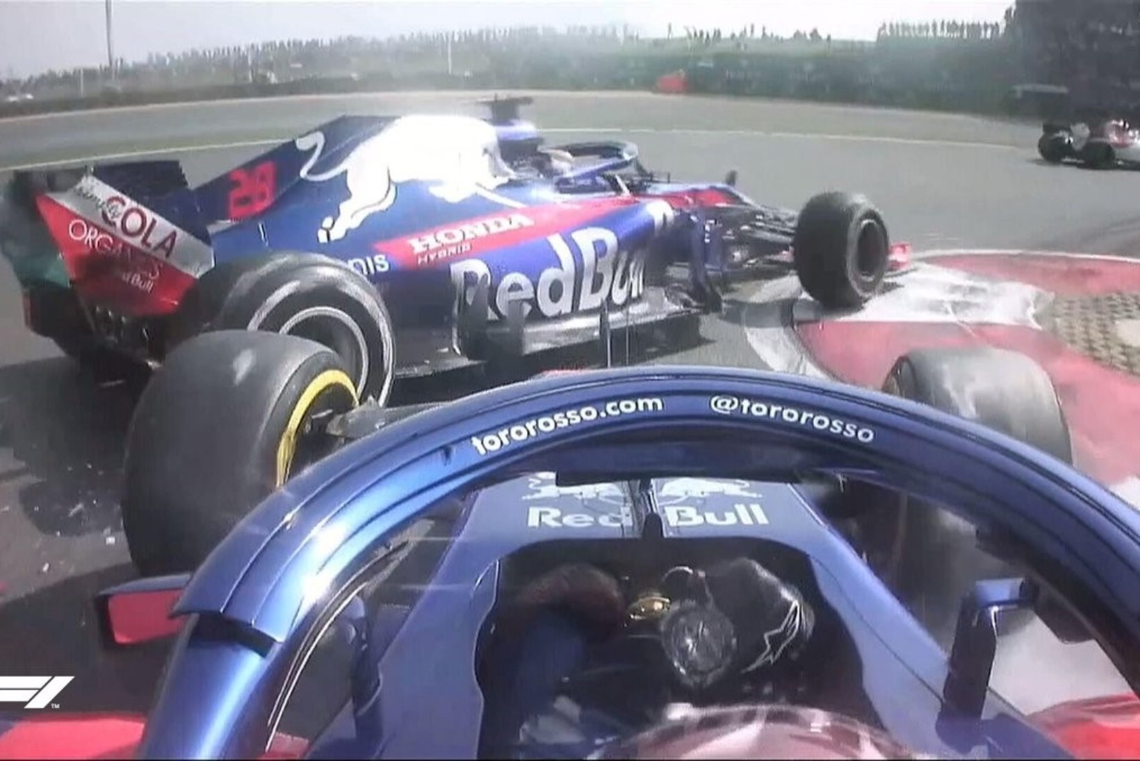 VIDEO | Miks põrkasid võistlejaterivi lõpus madistanud Toro Rossod omavahel süütus olukorras kokku?
