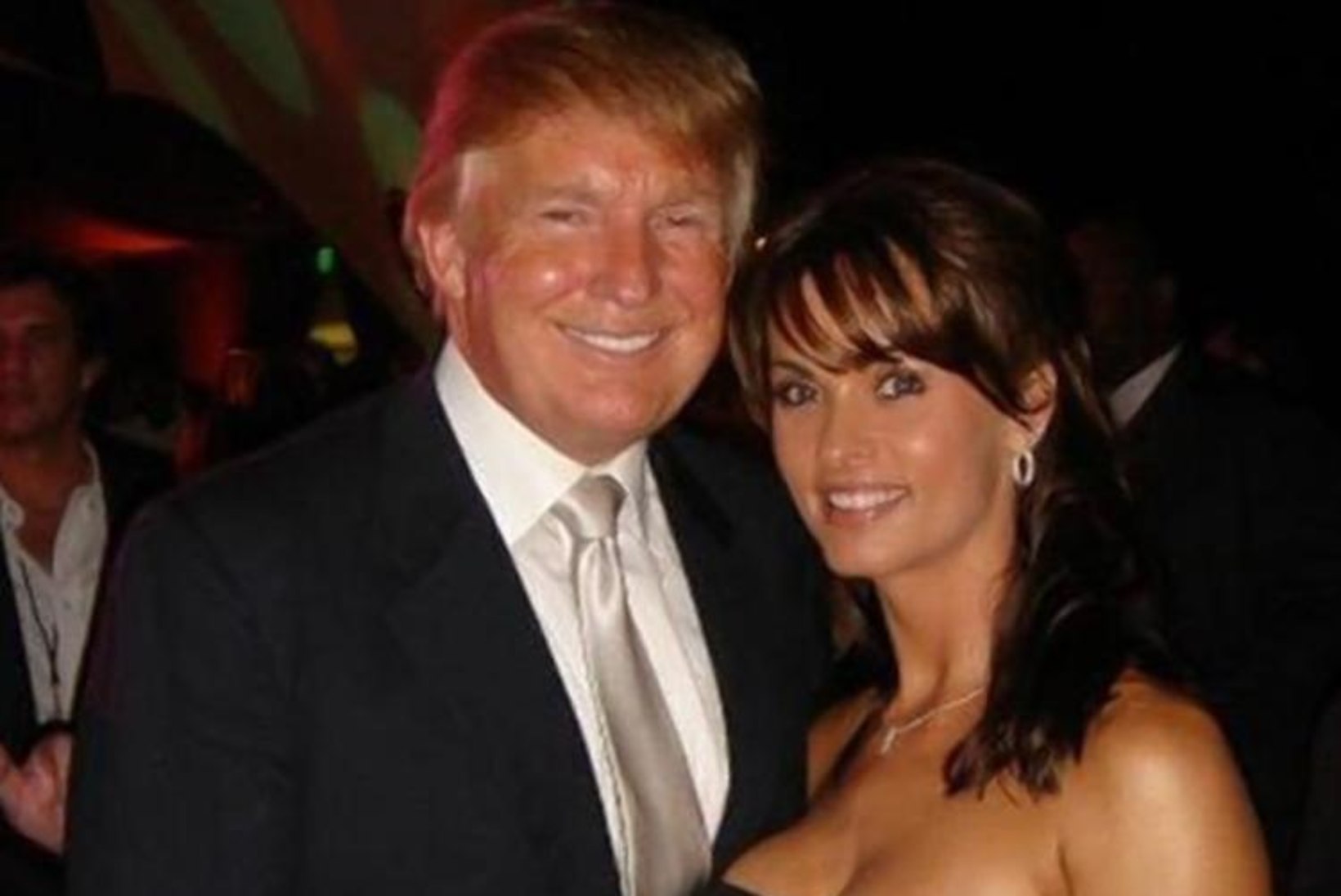 Endine Playboy modell sai õiguse rääkida enda ja Trumpi väidetavast suhtest