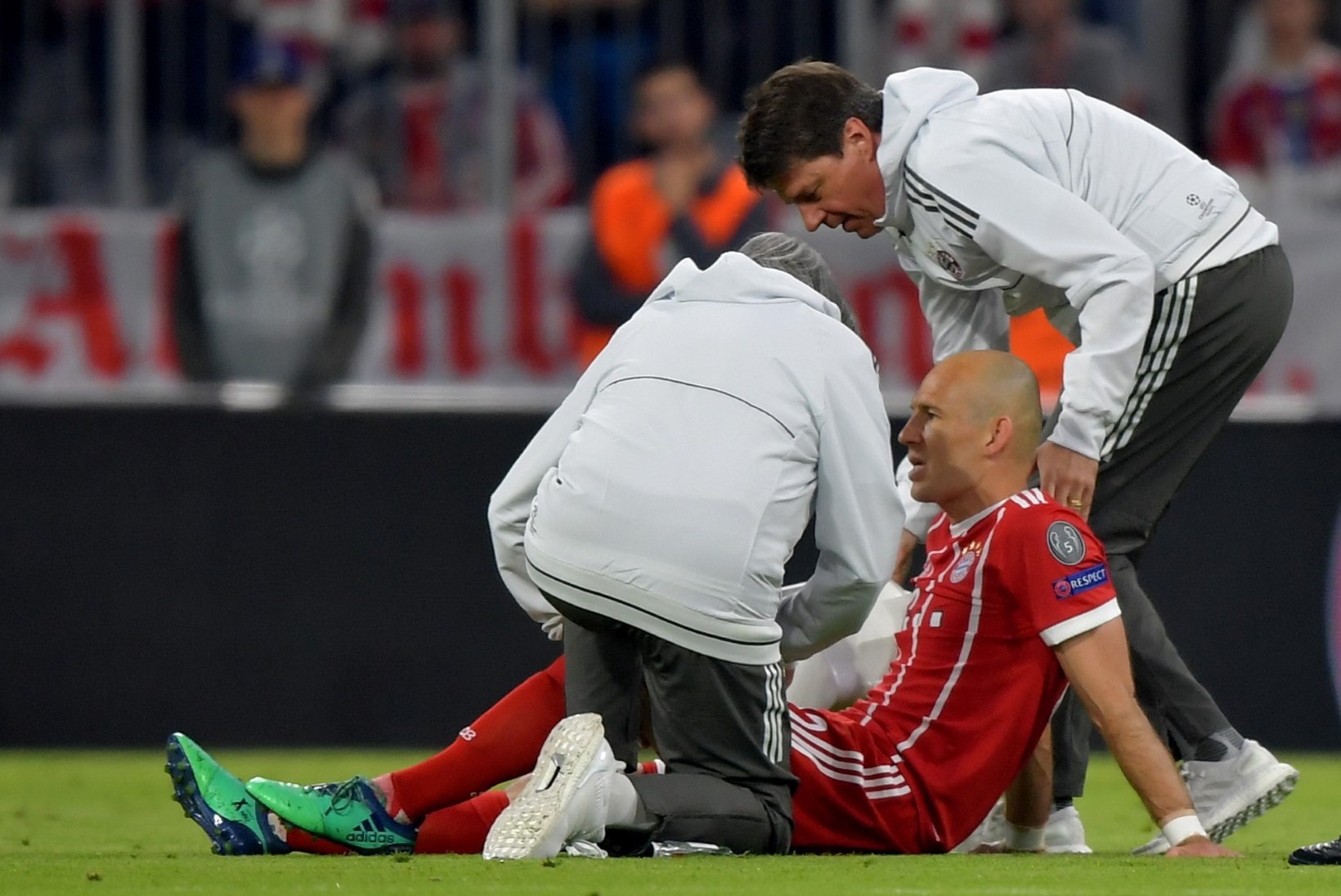 VIDEOD | Bayern kaotas koduväljakul nii mängu kui ka kaks tähtsat meest