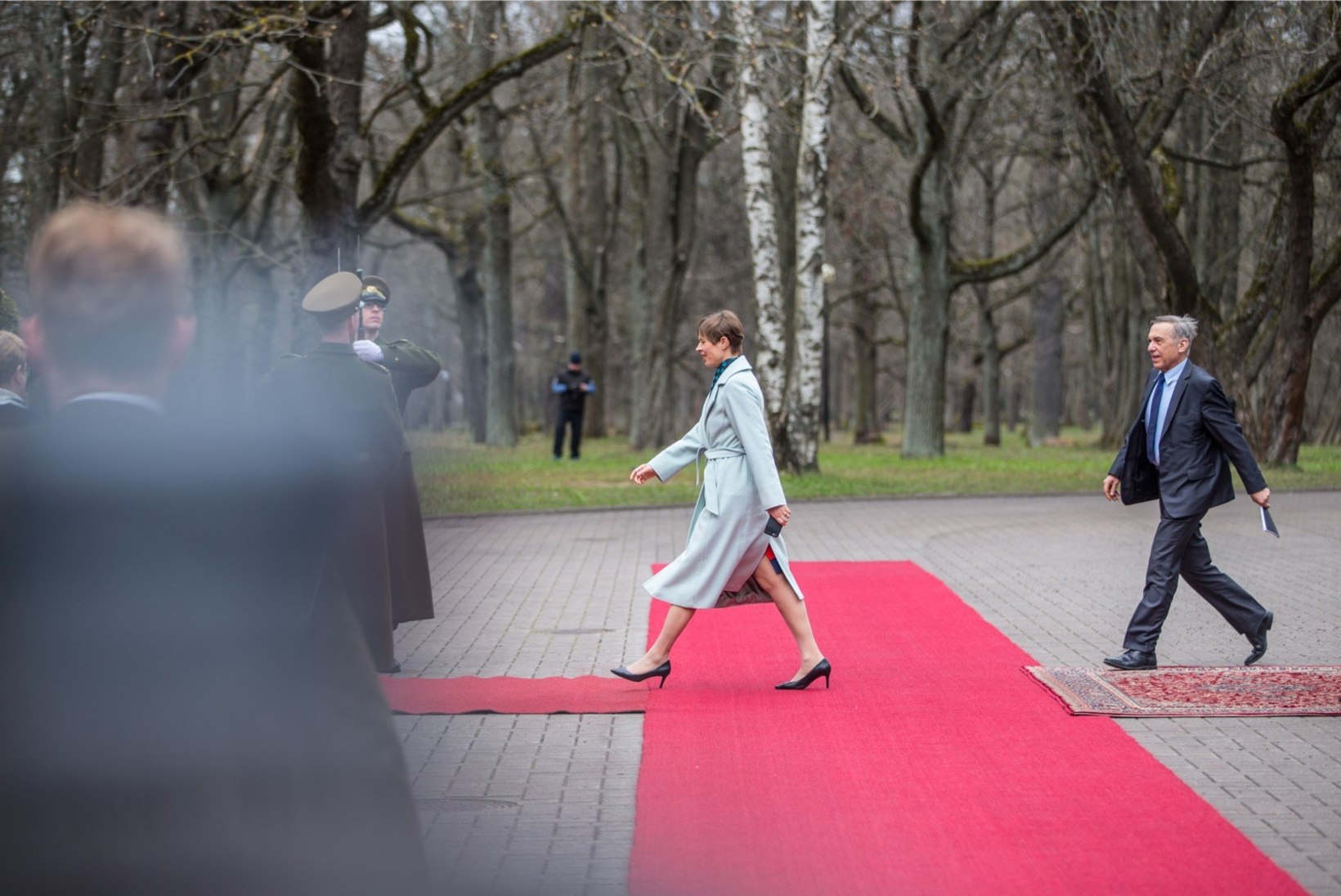 GALERII | Norra kroonprintsipaar kohtub Kadriorus president Kaljulaidiga