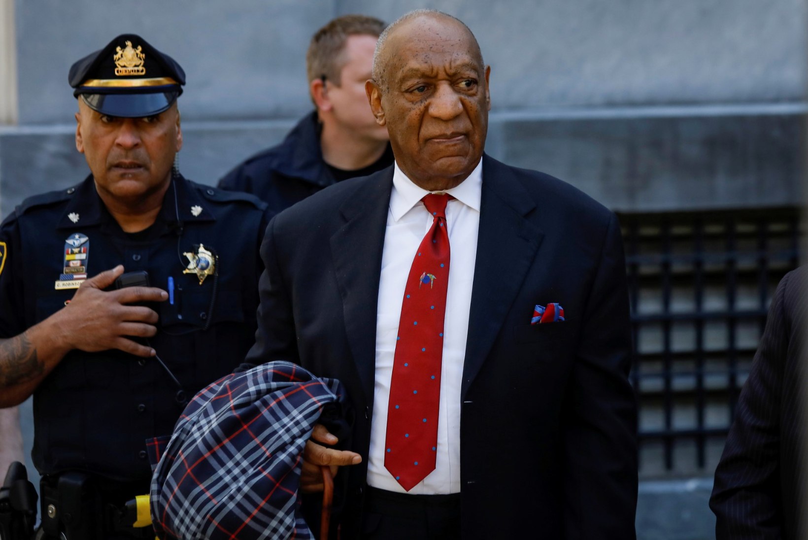Cosby istub karistuse teatavaks tegemiseni koduarestis