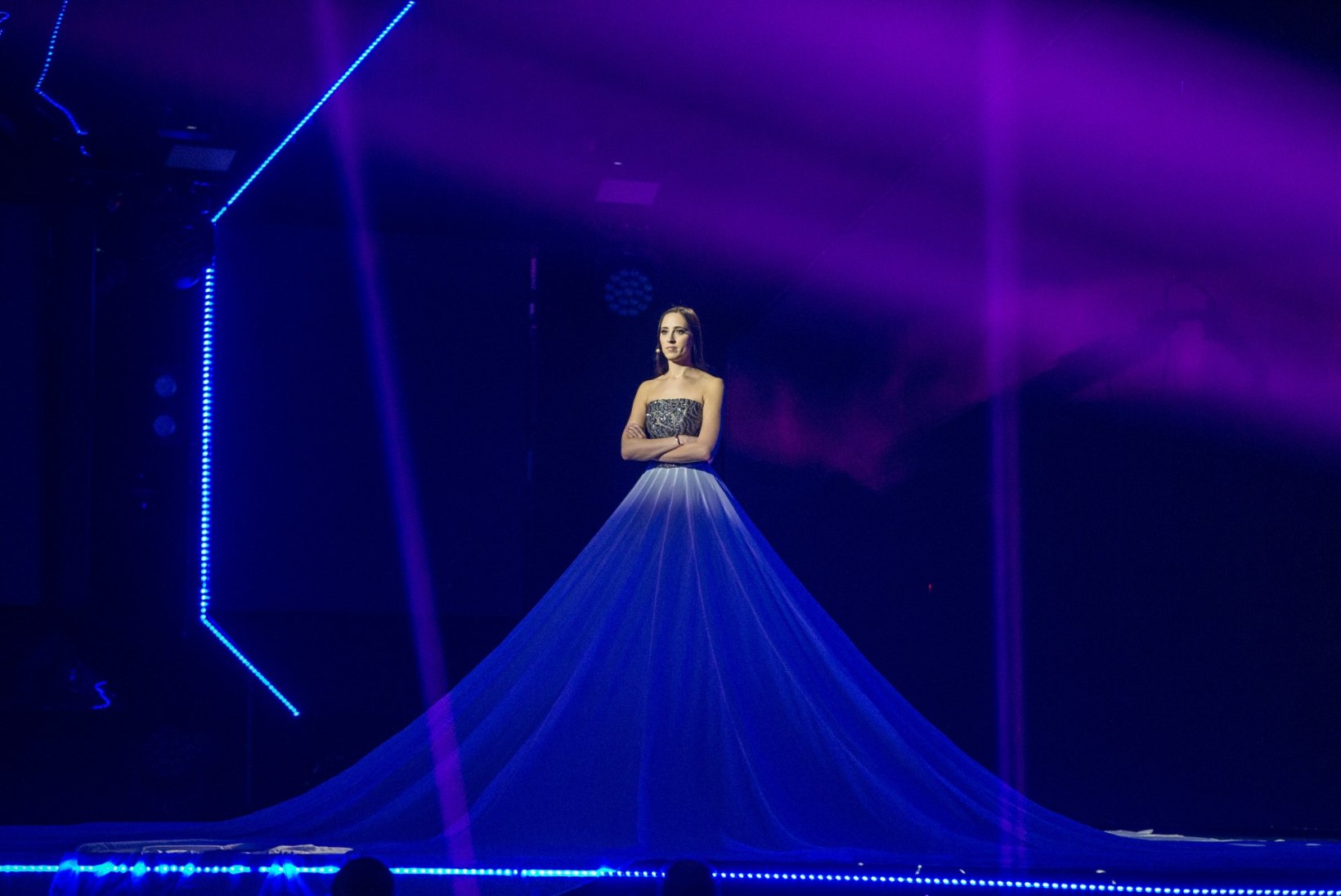 Elina Nechayeva Eurovisioni lavasõu on ikka veel lahtine! Normet: kleidi projektsiooni summa on täiesti üüratu!