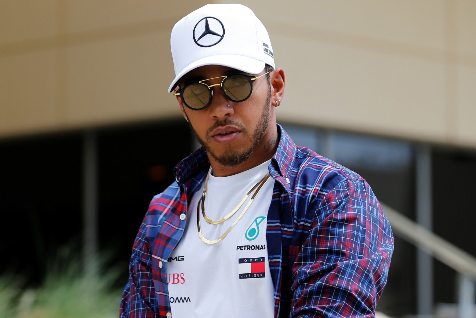 Bahreini draama: Lewis Hamiltoni lootused said suure tagasilöögi