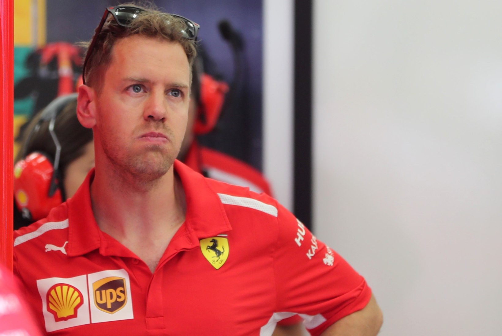 EDUMAA OLEMAS! Vetteli ja Hamiltoni vahele mahub stardirivis seitse masinat