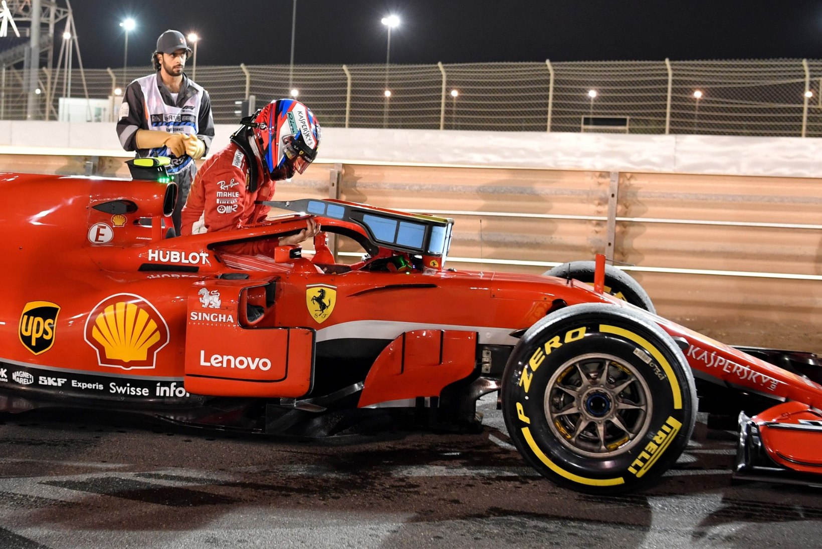 Üllatav otsus: korraldajad halastasid Räikkönenile
