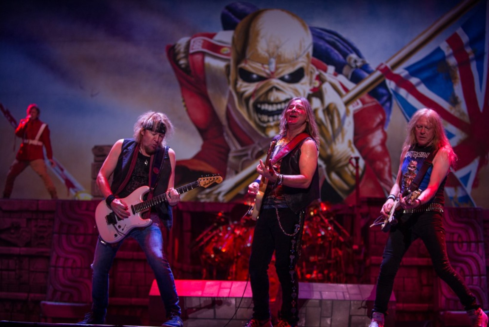 Iron Maiden soovib lava taha massaažituba ja mahlabaari