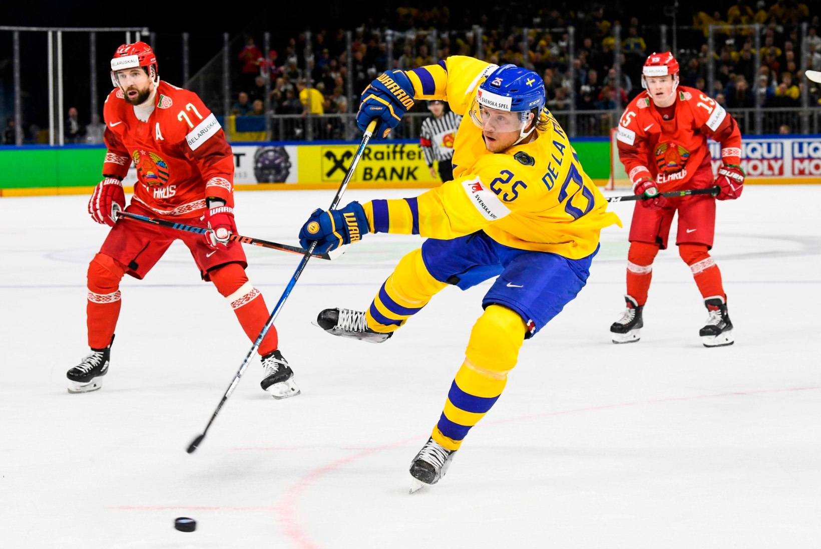 GALERII ja VIDEO | Rootsi alustas MMi võimsa võiduga, Taani tegi suurele naabrile säru