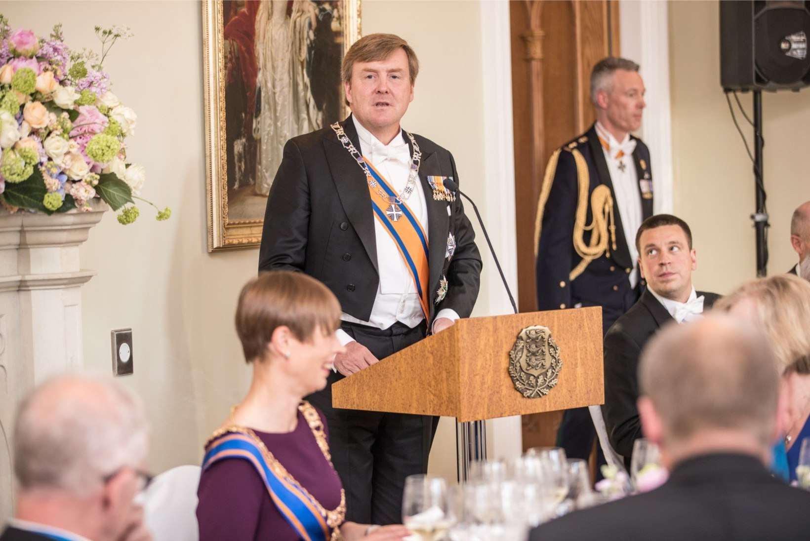 GALERII | Presidendipaar kutsus kuningas Willem-Alexanderi pidulikule õhtusöögile