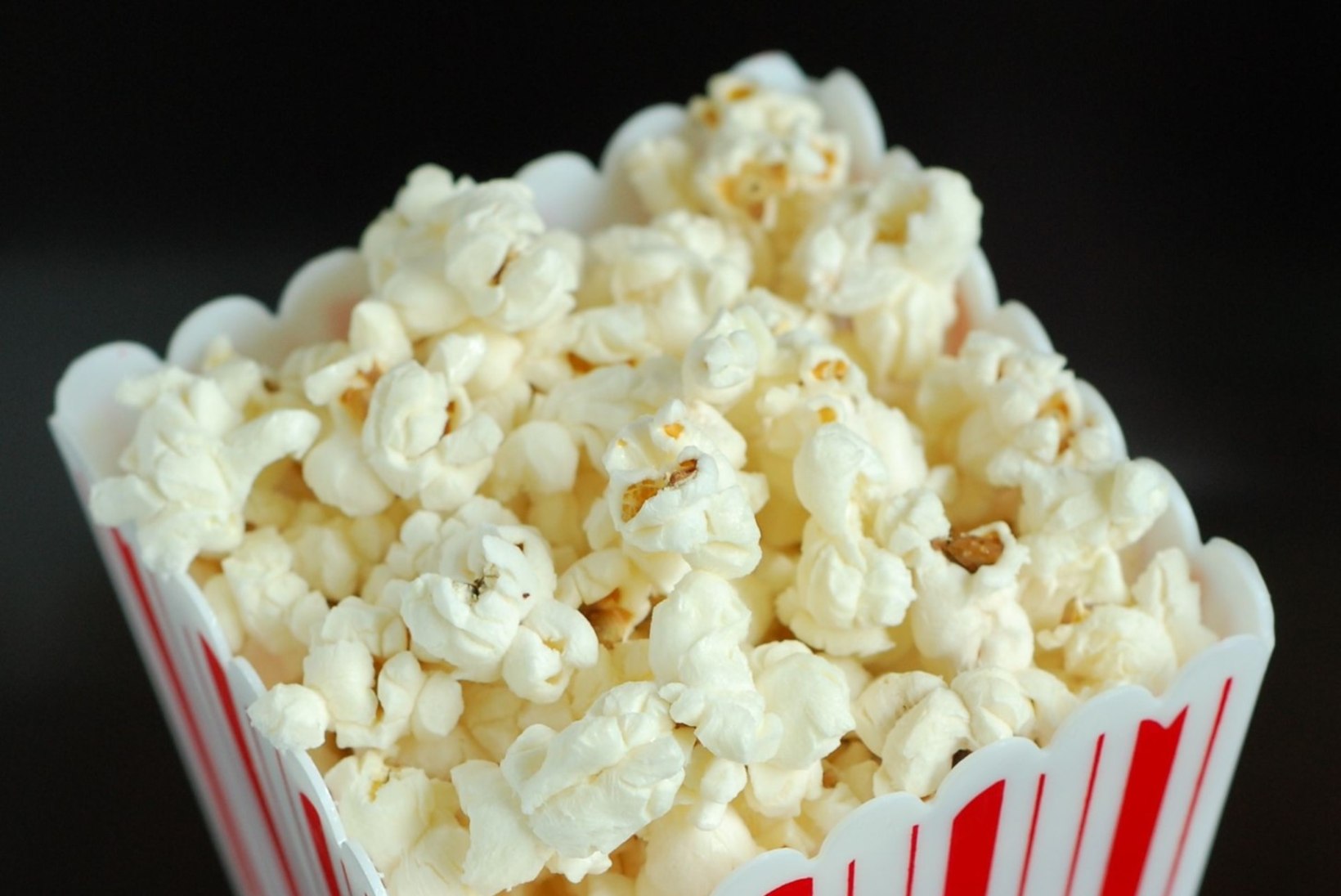 PÕLETAVAD FILMIKÜSIMUSED ehk miks me sööme kinos popkorni ja kust tuli punane vaip?