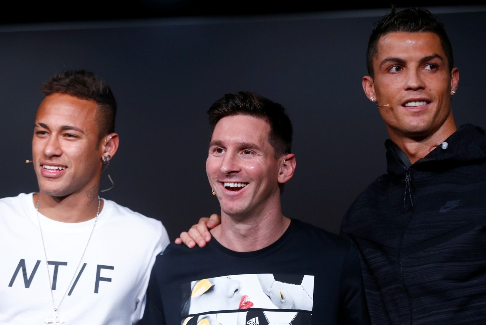 Neymar: mina olen parim planeedil Maa, Messi ja Ronaldo on tulnukad