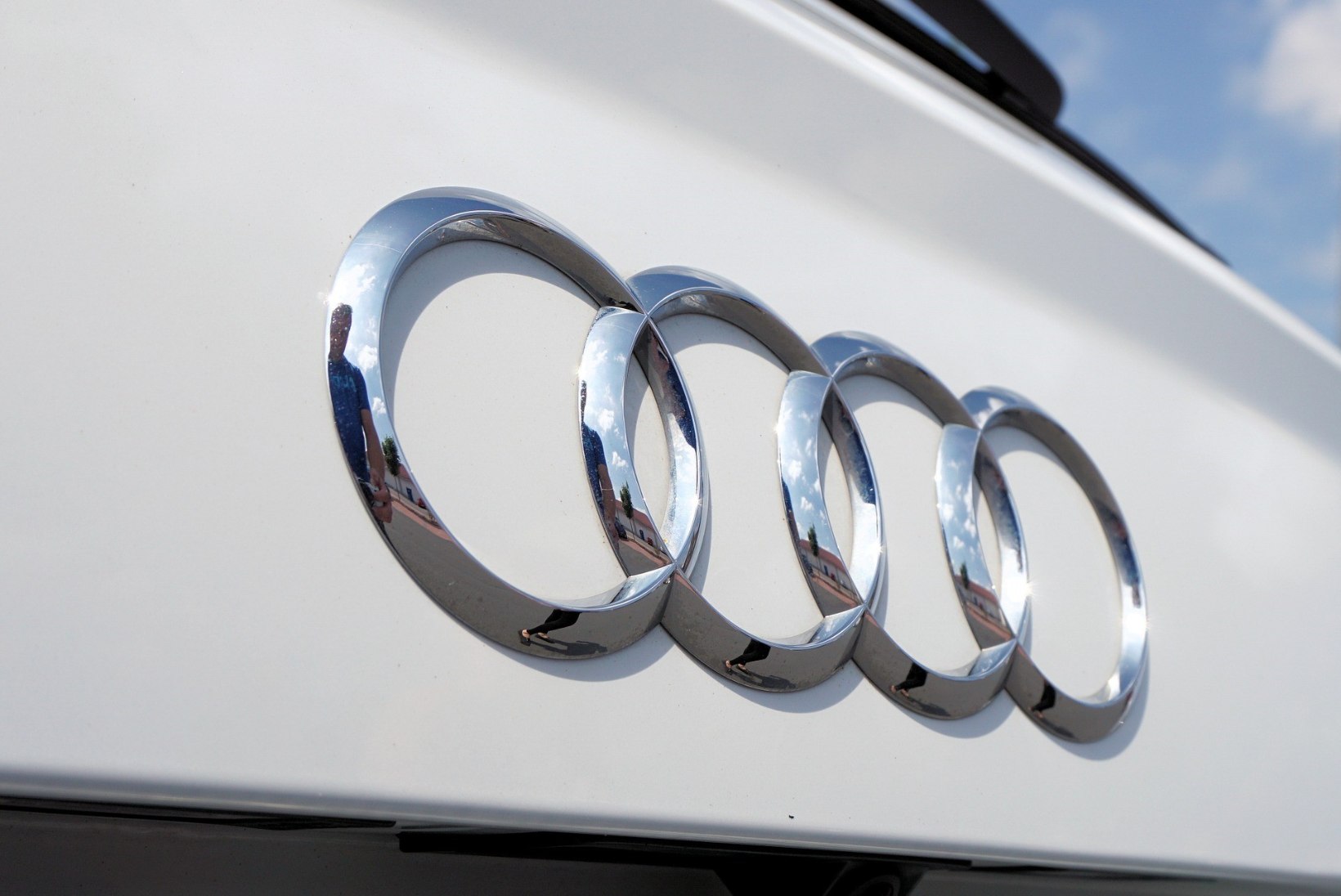 HEITGAASISKANDAAL: politsei vahistas Audi juhi