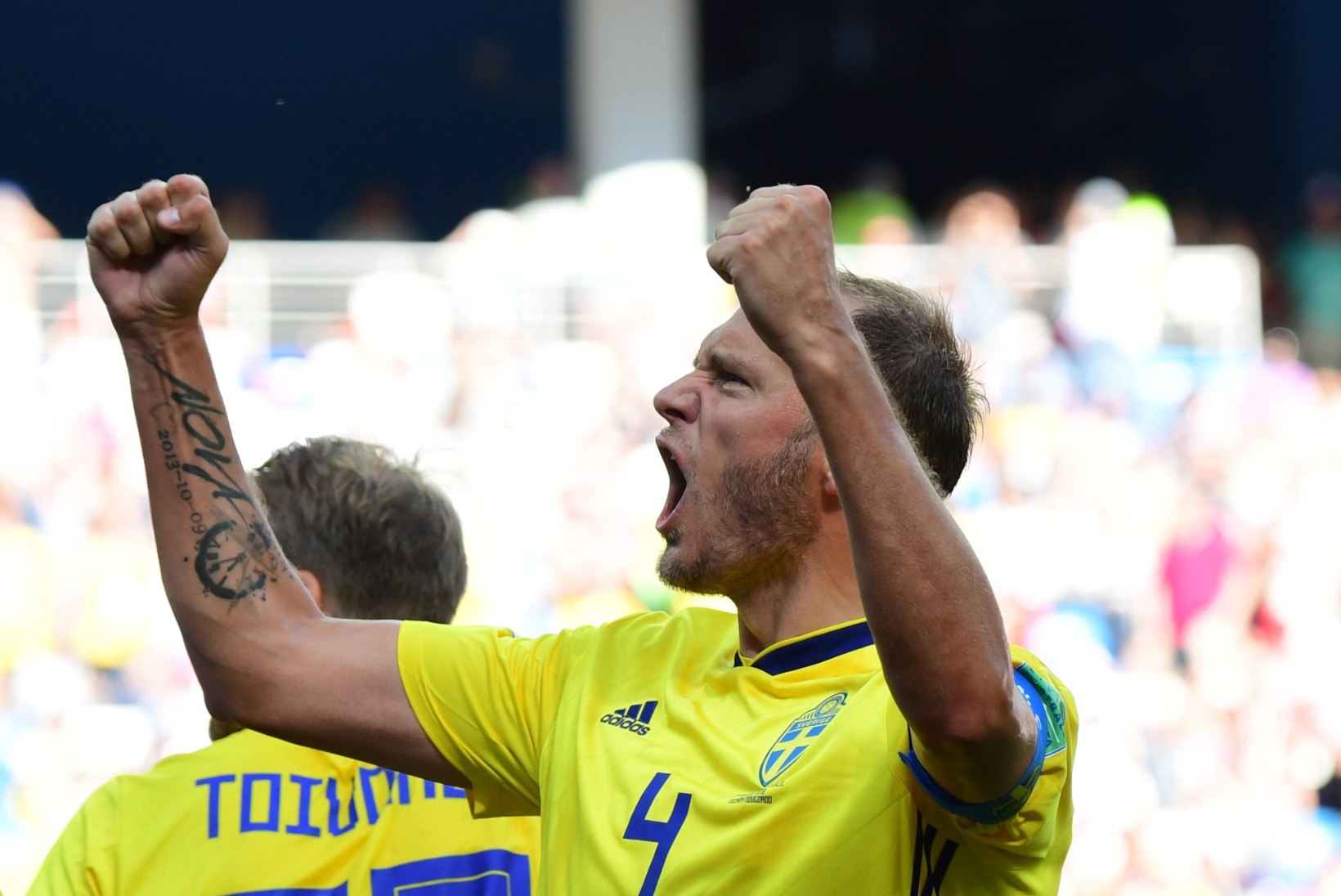 Videokordus päästis! Rootsi alustas MMi võiduga