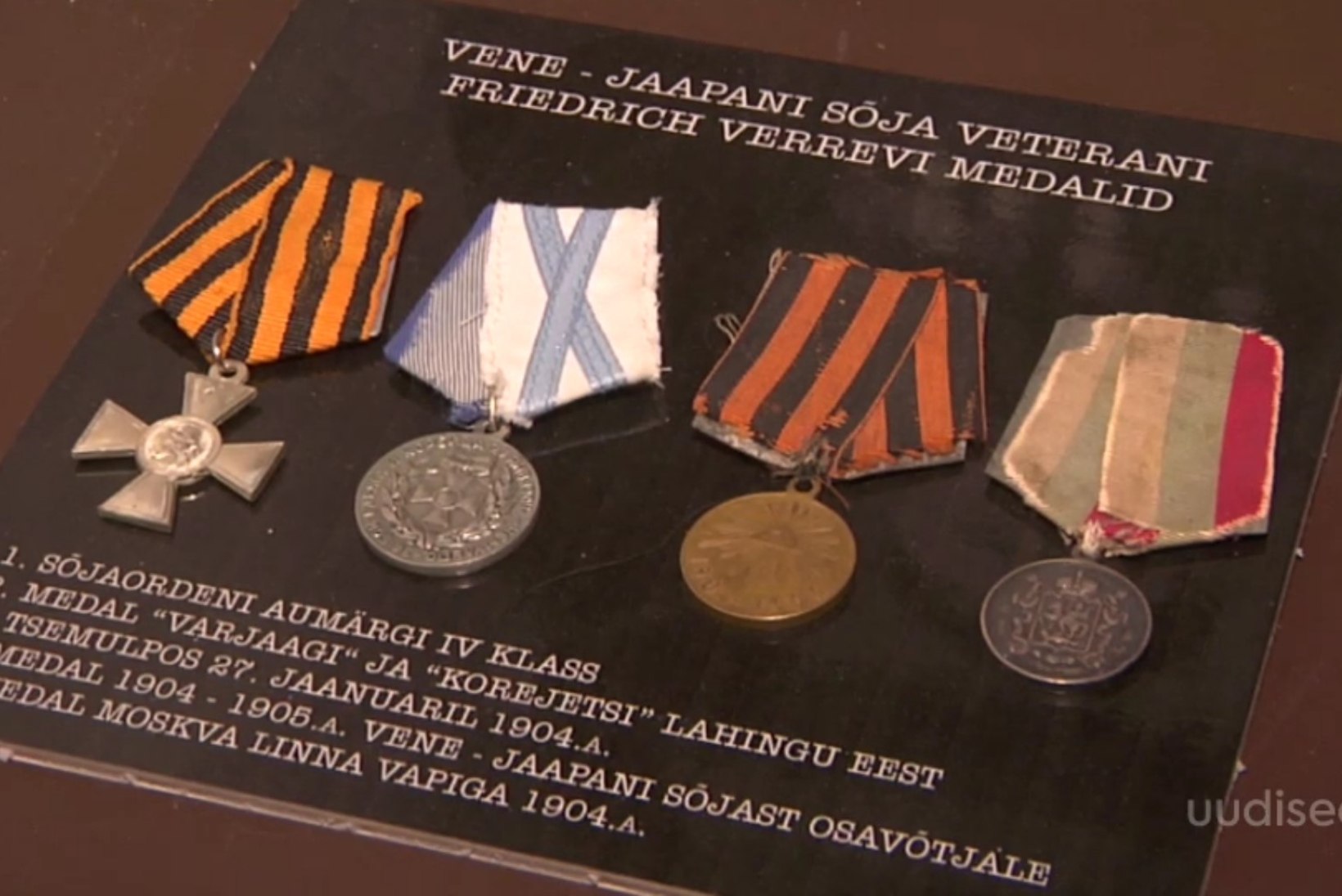 TV3 VIDEO | Pätt näppas Võru muuseumist hinnalised medalid, libistades originaalide asemele koopiad